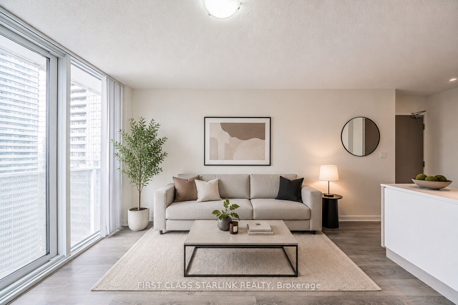 100 Harbour Street 2801 Property Photo 7