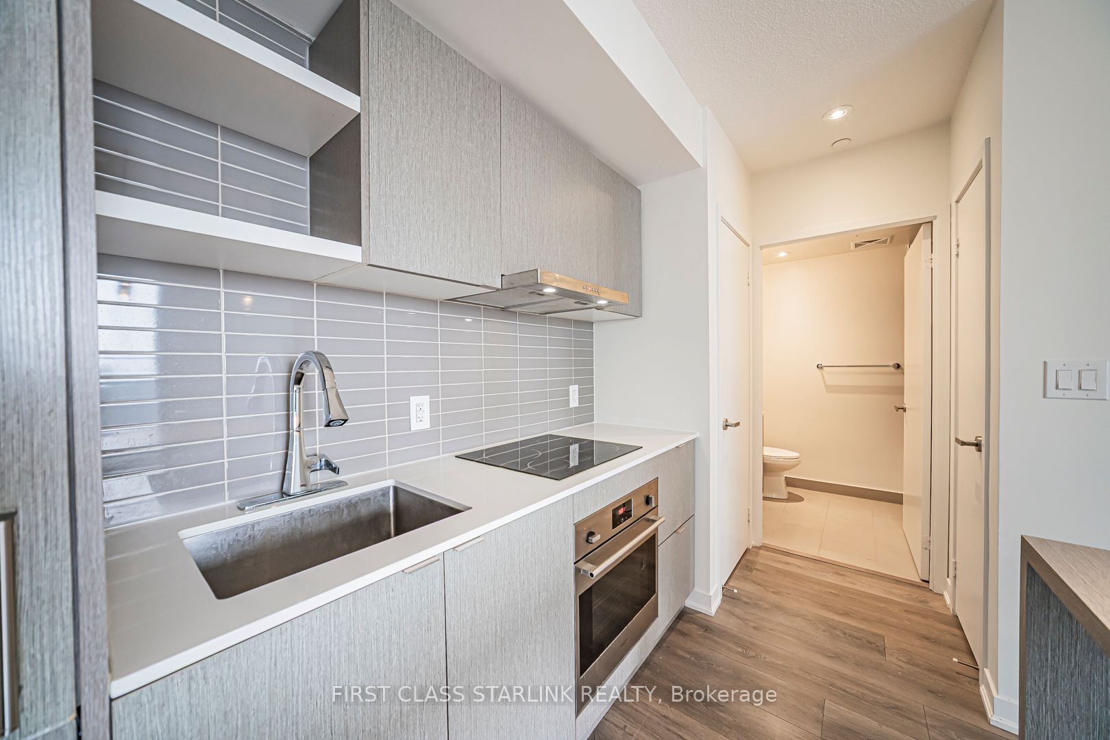 100 Harbour Street 2801 Property Photo 19