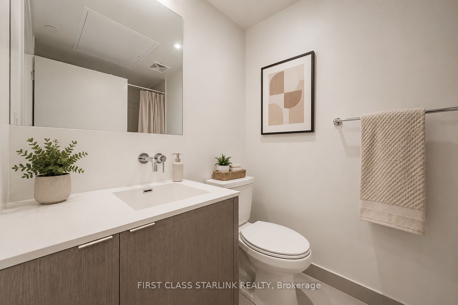 100 Harbour Street 2801 Property Photo 28