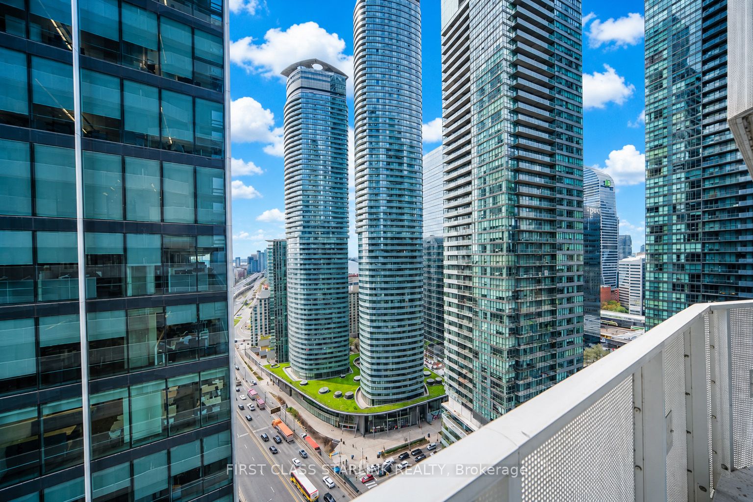 100 Harbour Street 2801 Property Photo 40