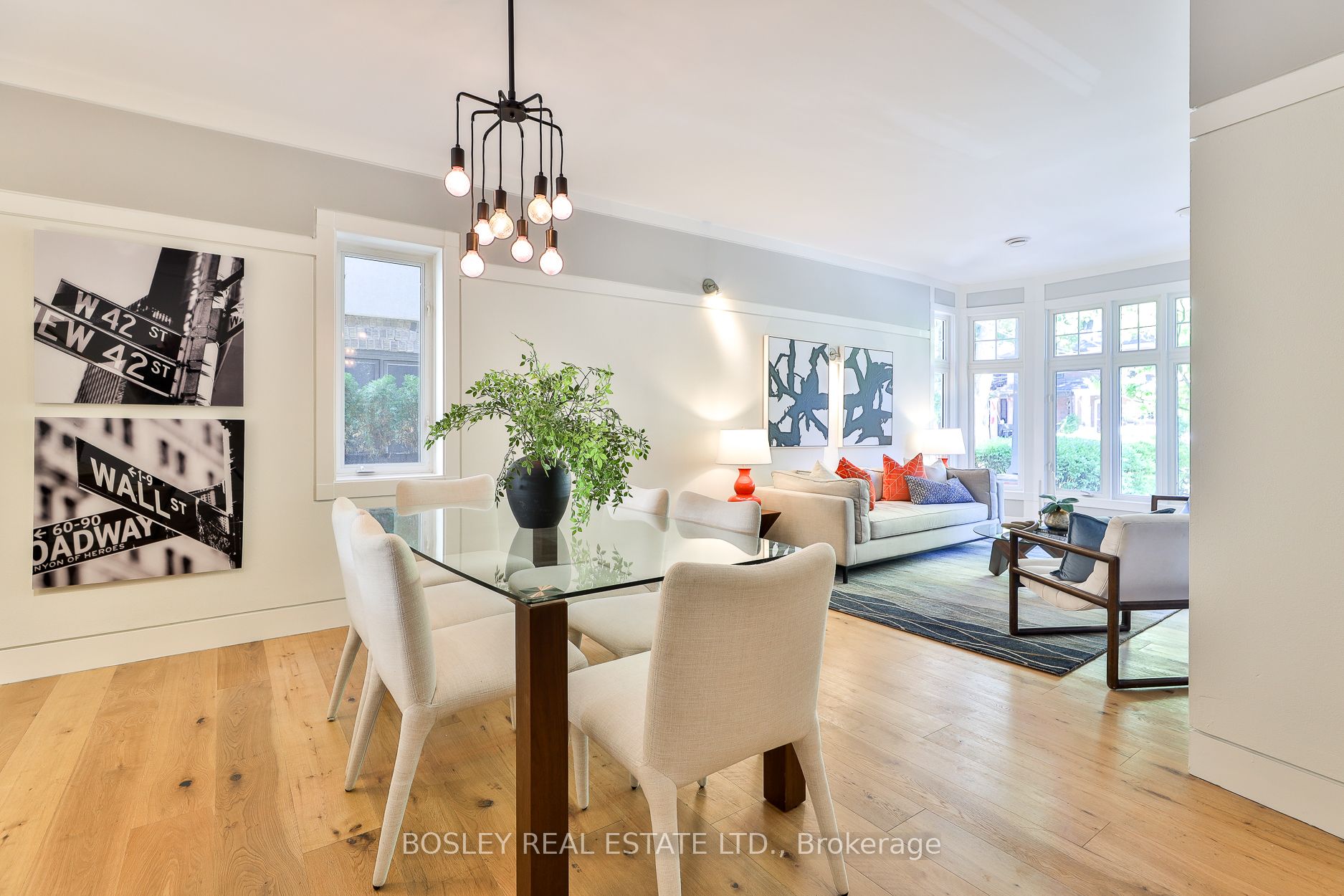 301 Keewatin Avenue Property Photo 6