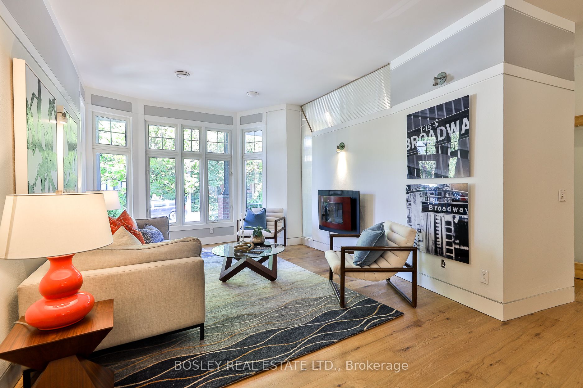 301 Keewatin Avenue Property Photo 7