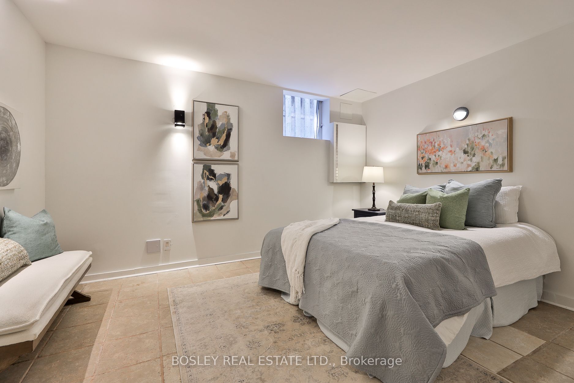 301 Keewatin Avenue Property Photo 38