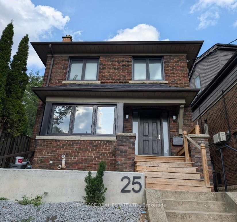 25 Oswald Crescent Property Photo 1