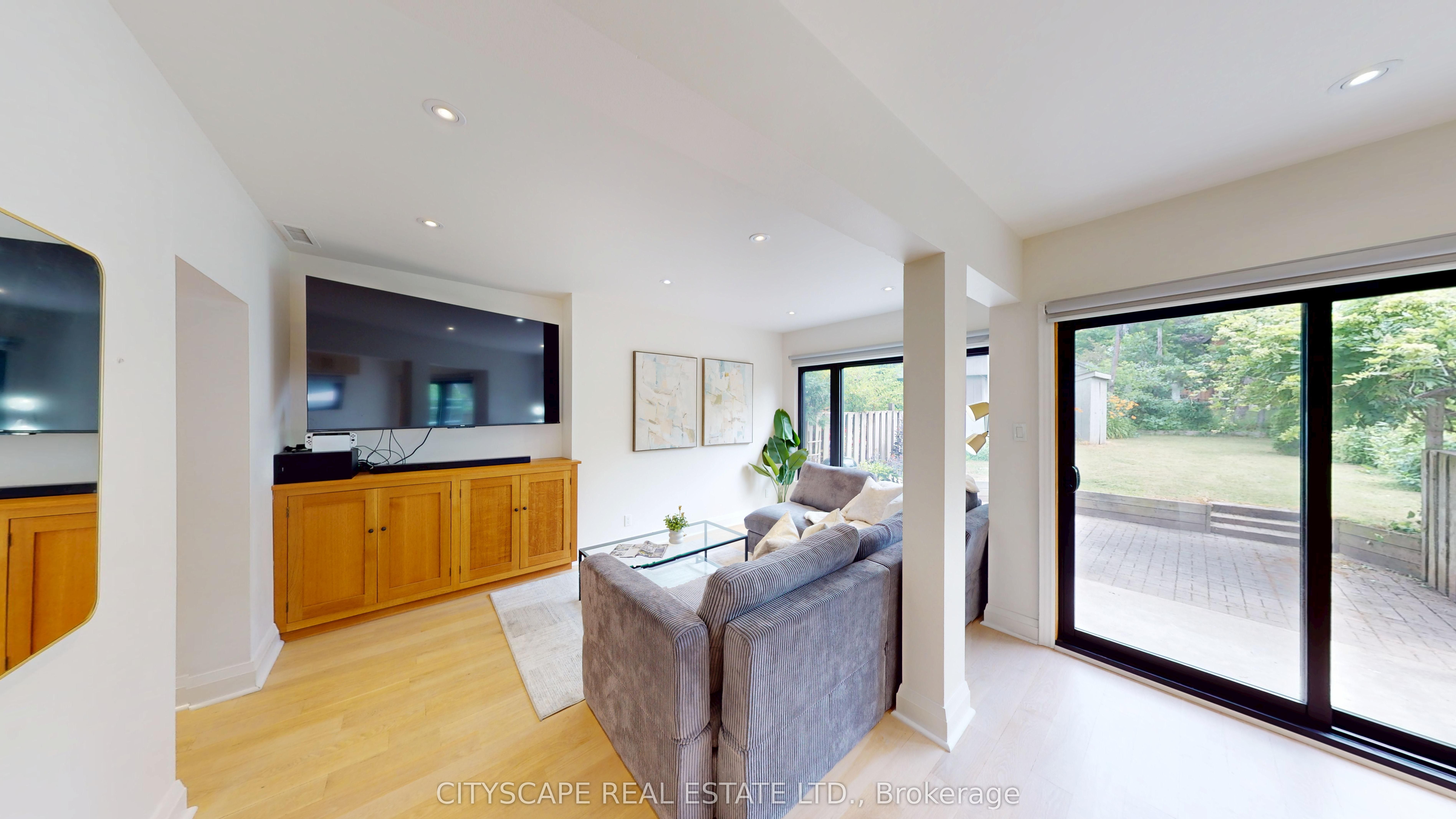 25 Oswald Crescent Property Photo 12