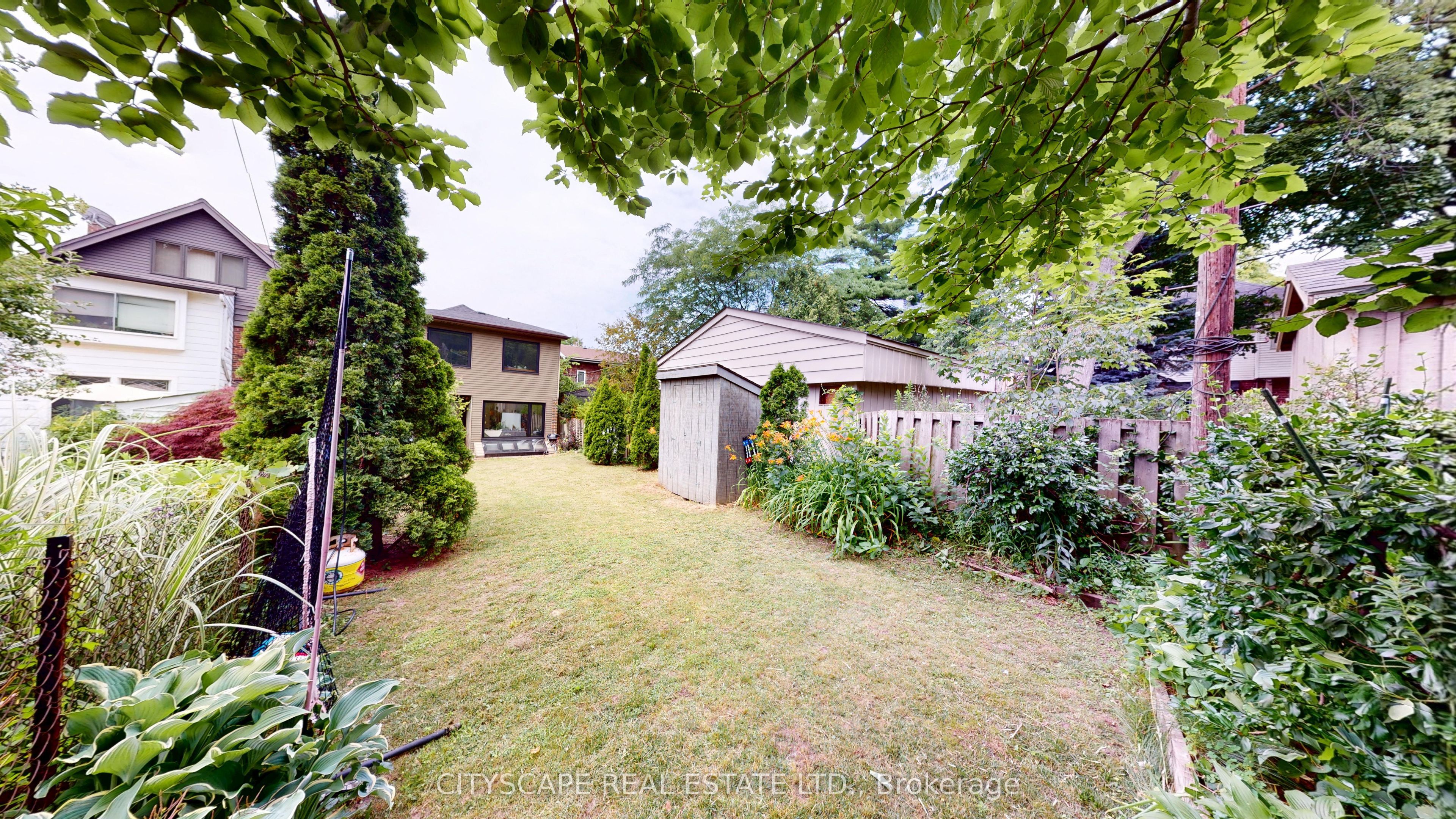 25 Oswald Crescent Property Photo 44