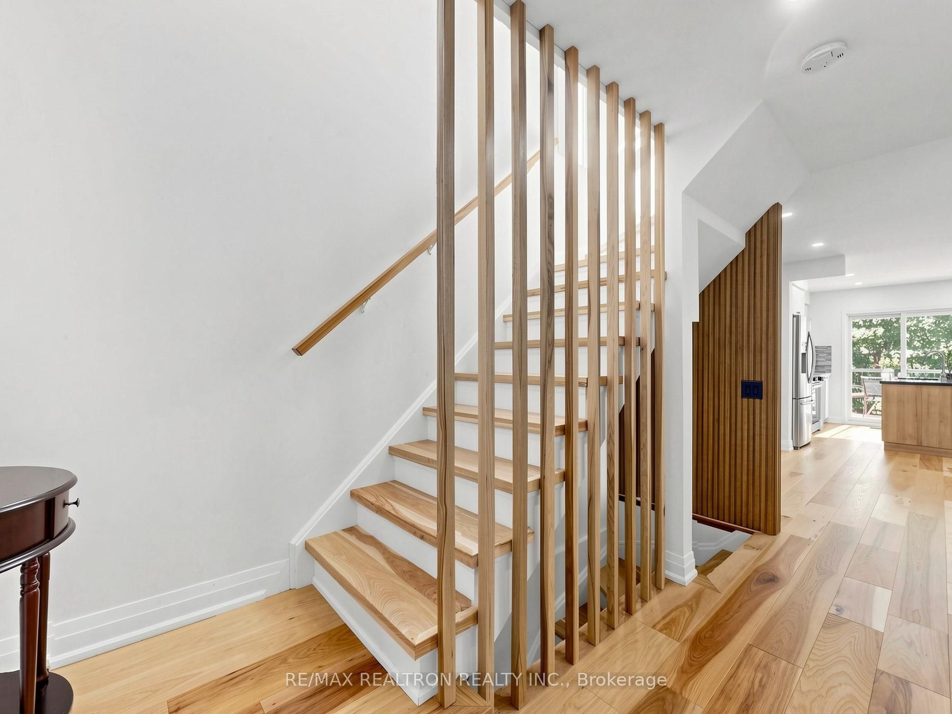 68 Dallimore Circle Property Photo 14