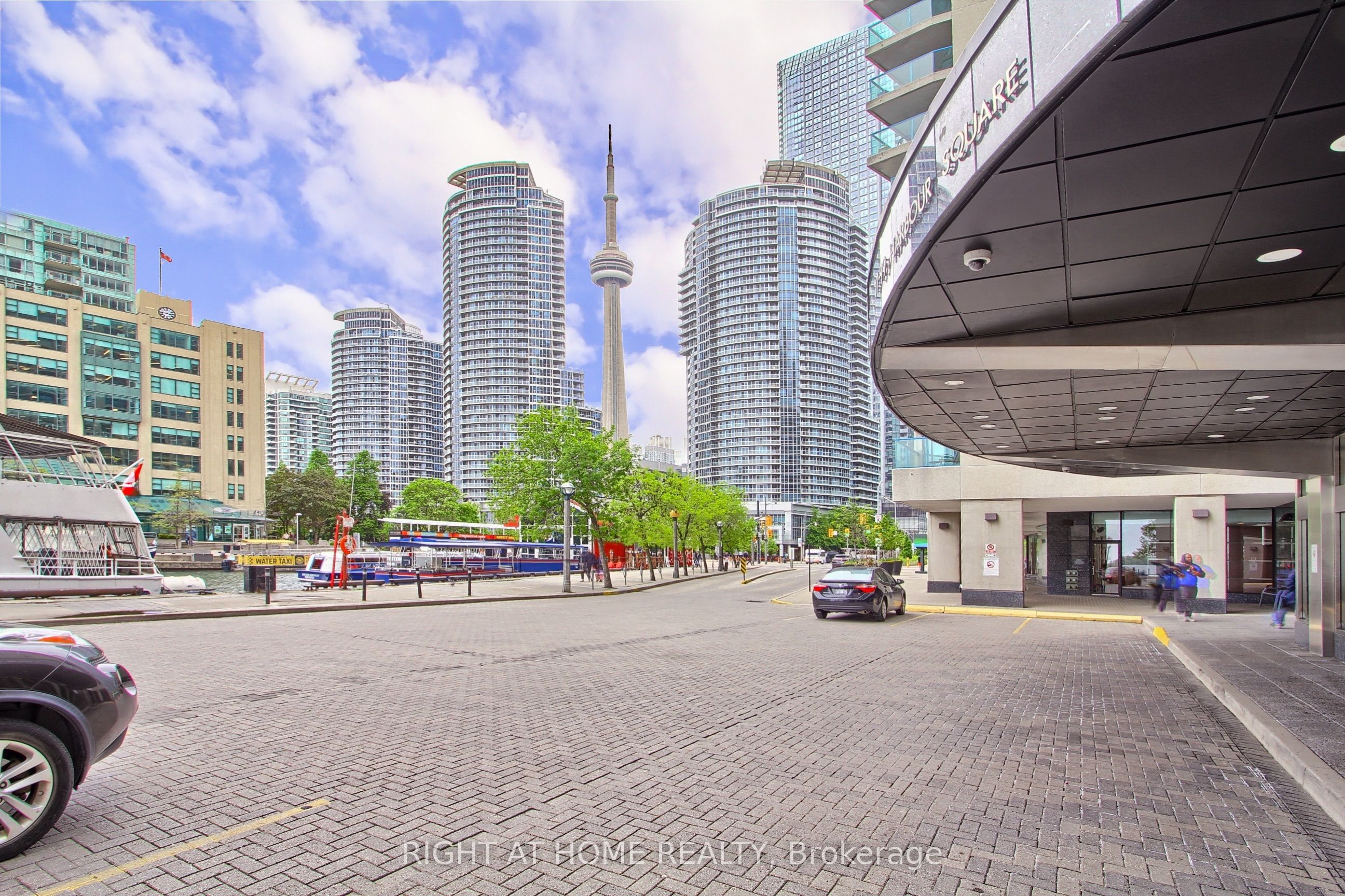 77 Harbour Square 504 Property Photo 4