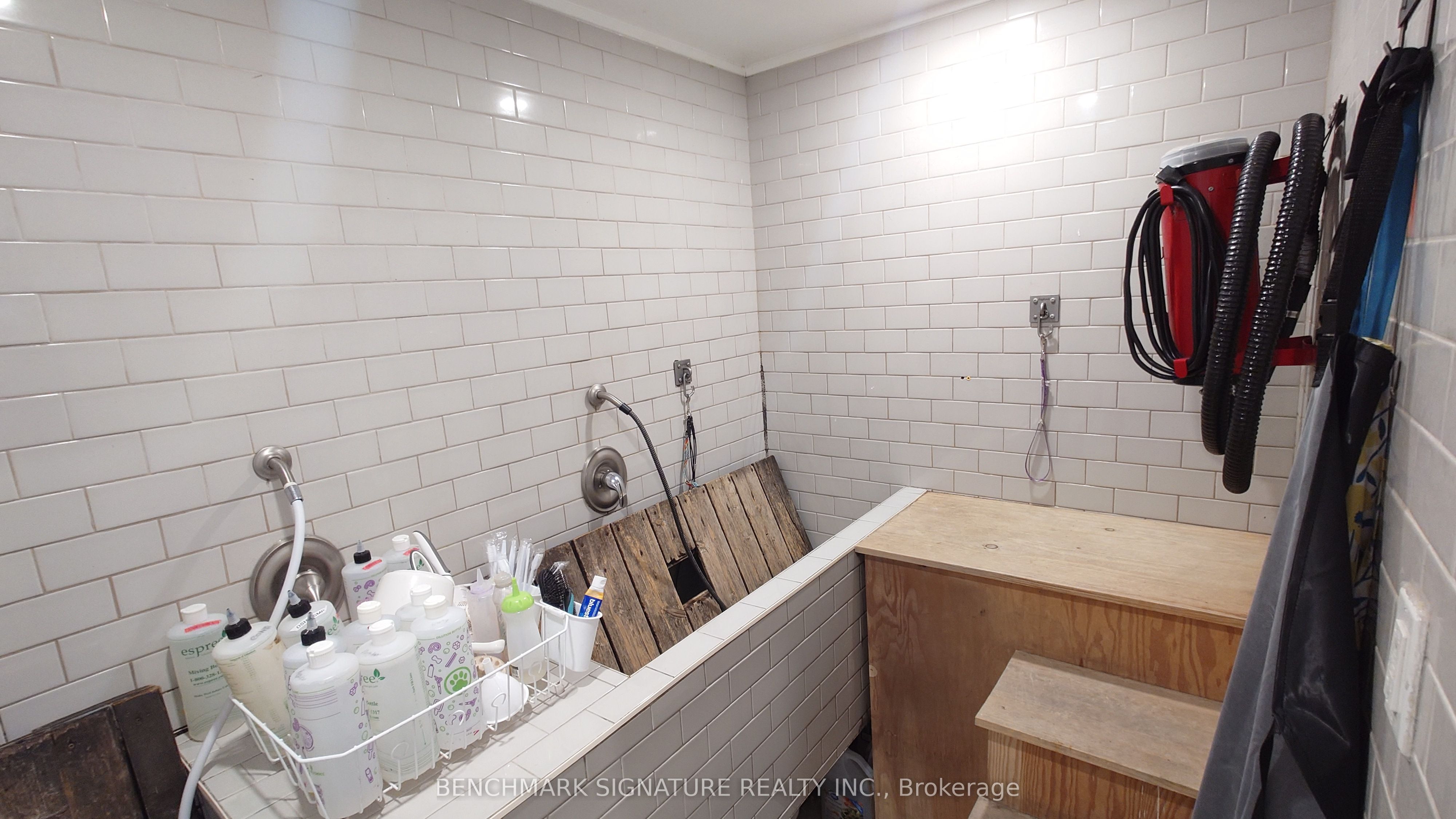 22 Dovercourt Road Property Photo 14