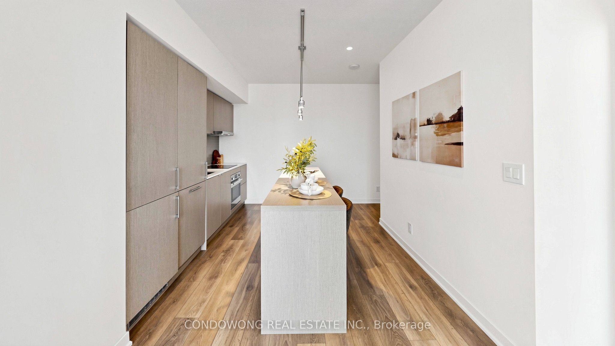 100 Harbour Street 4905 Property Photo 9