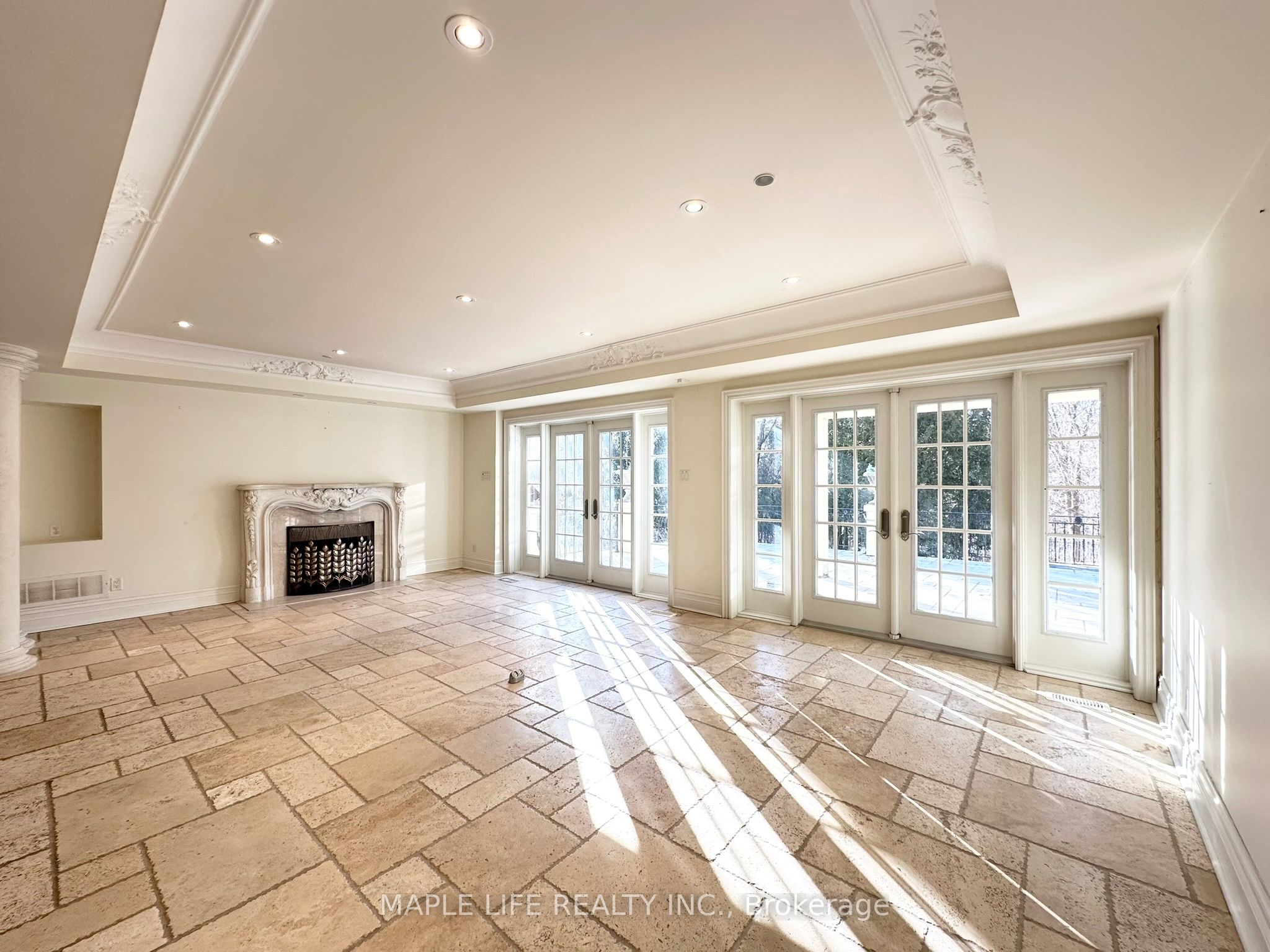 16 Brian Cliff Drive Property Photo 14
