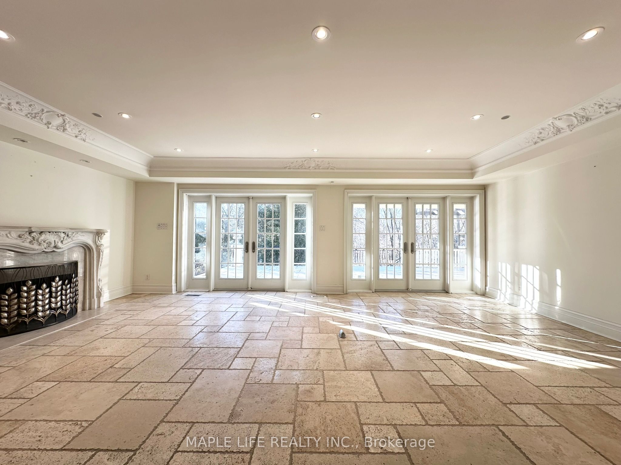 16 Brian Cliff Drive Property Photo 15