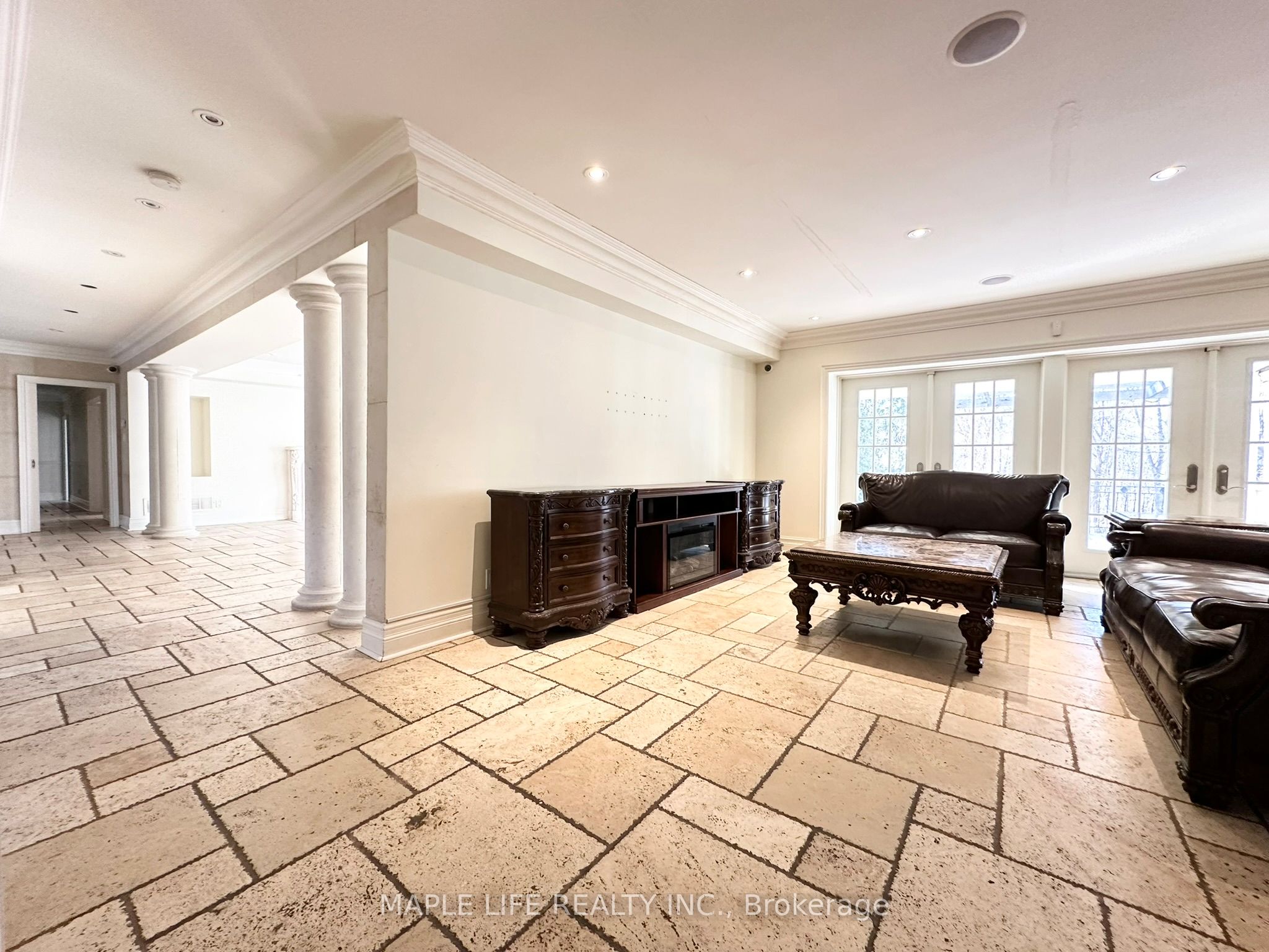 16 Brian Cliff Drive Property Photo 17