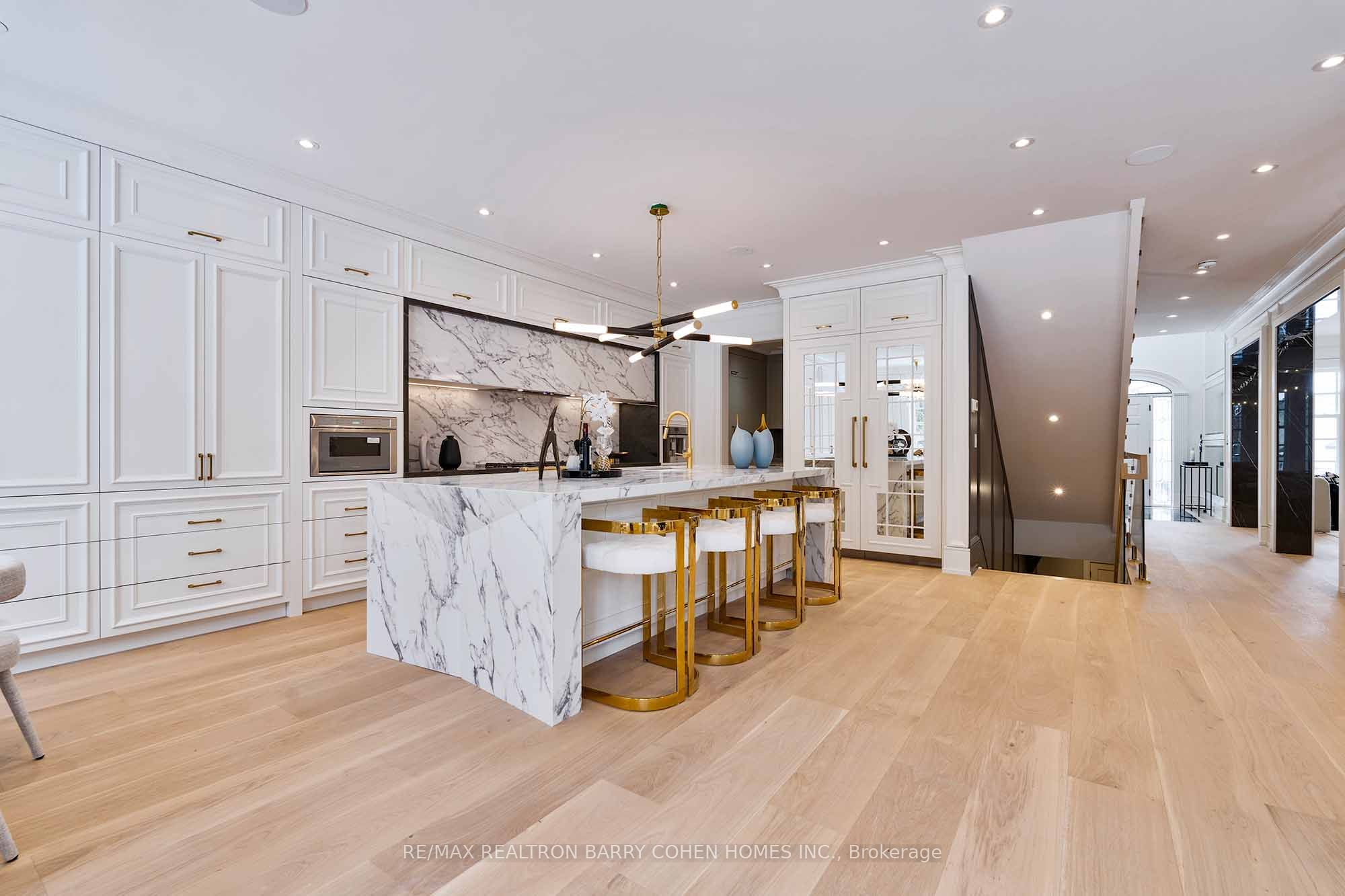 230 Dunvegan Road Property Photo 21