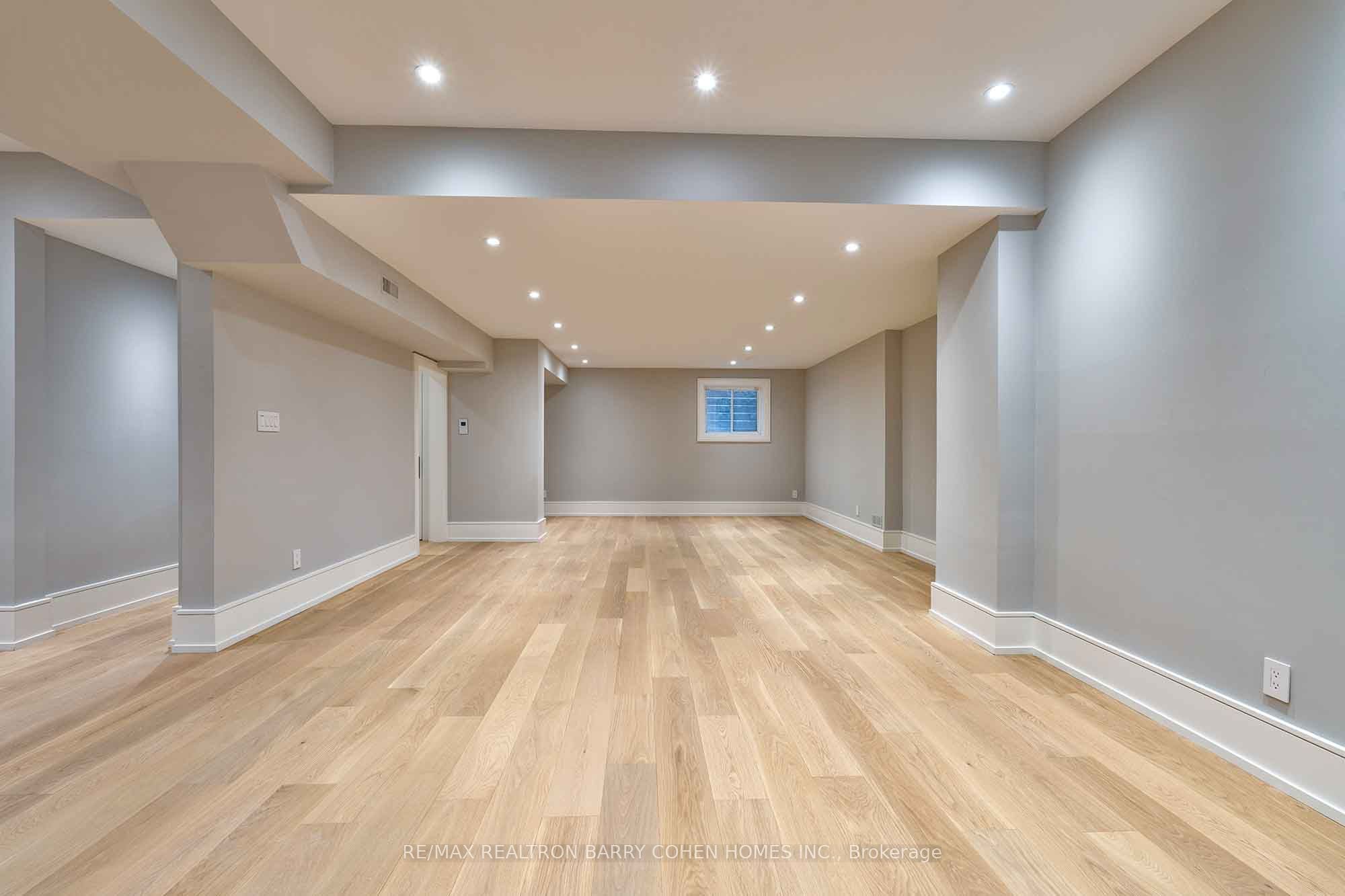 230 Dunvegan Road Property Photo 38