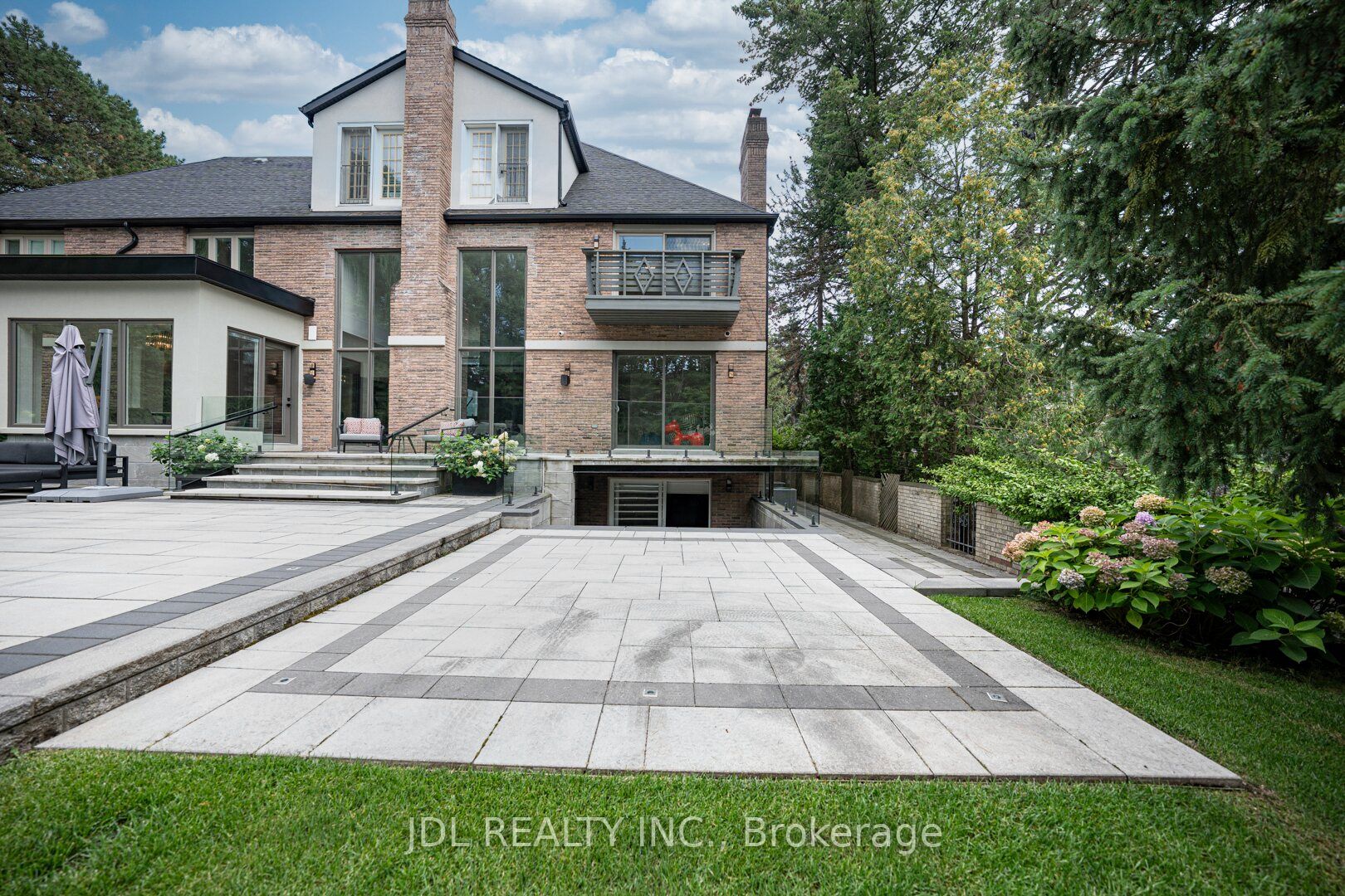 19 Fifeshire Road Property Photo 30