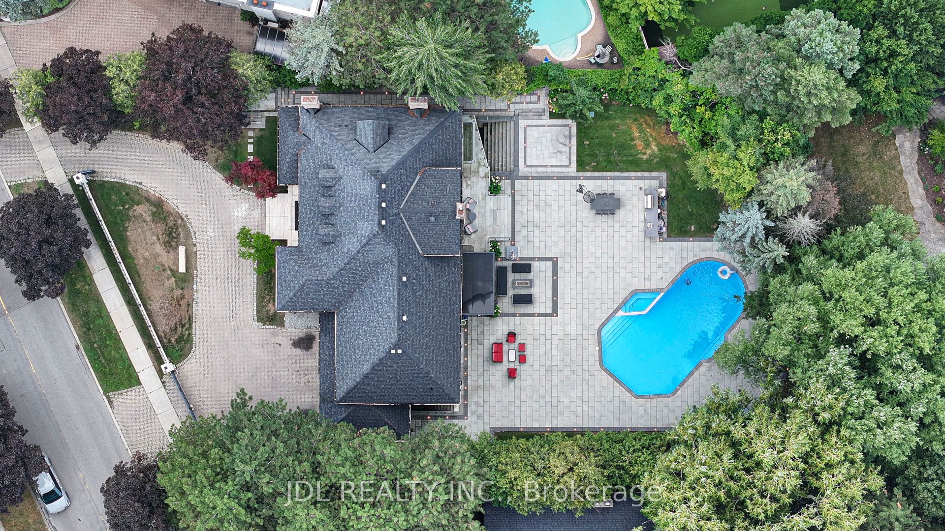 19 Fifeshire Road Property Photo 31