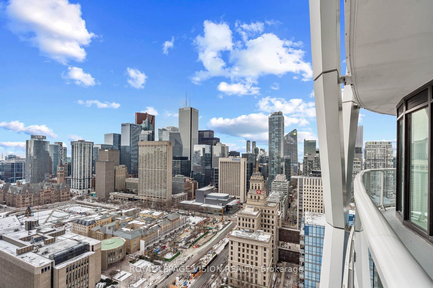 230 Simcoe Street 3113