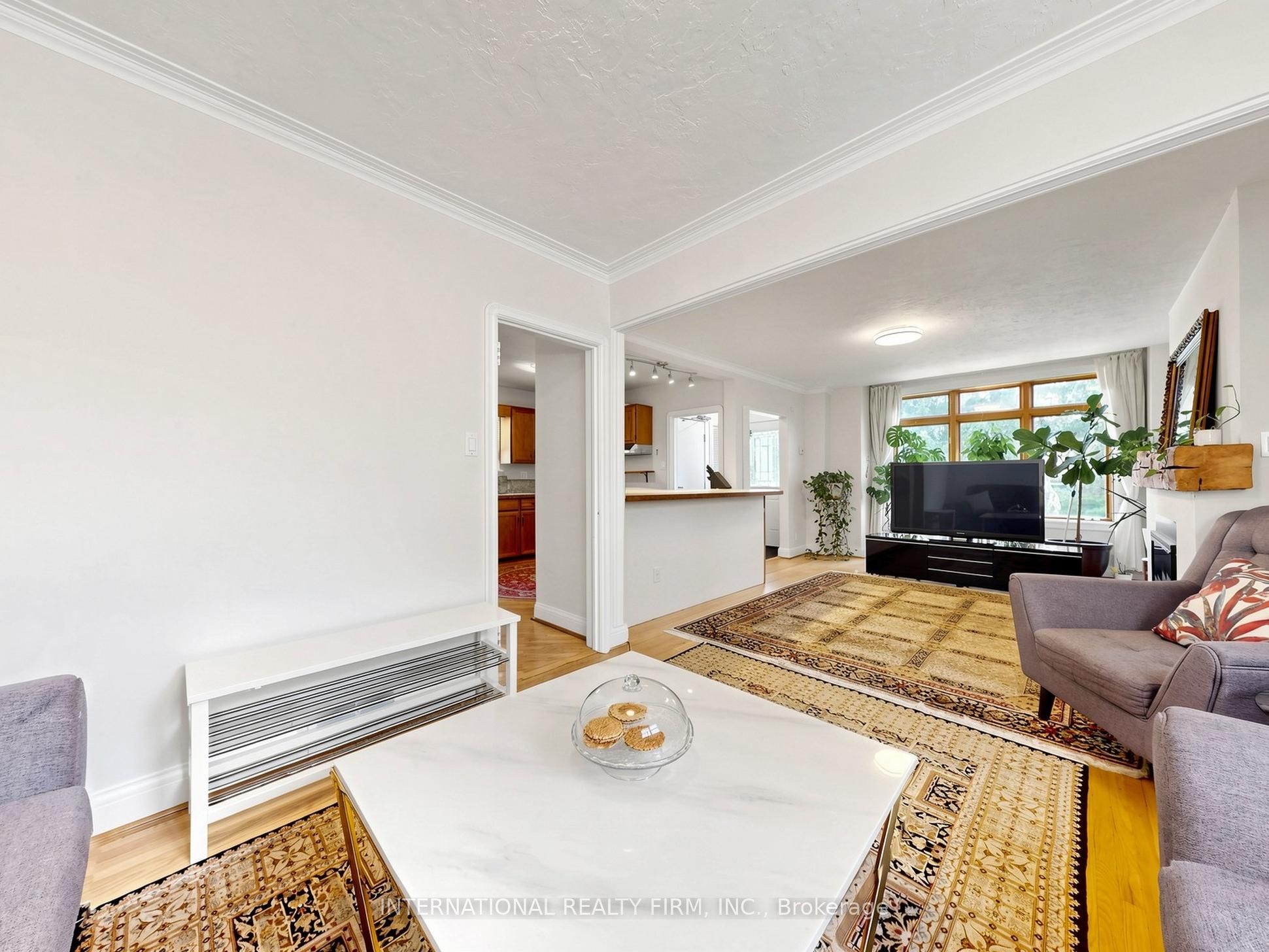 200 Burndale Avenue Property Photo 8