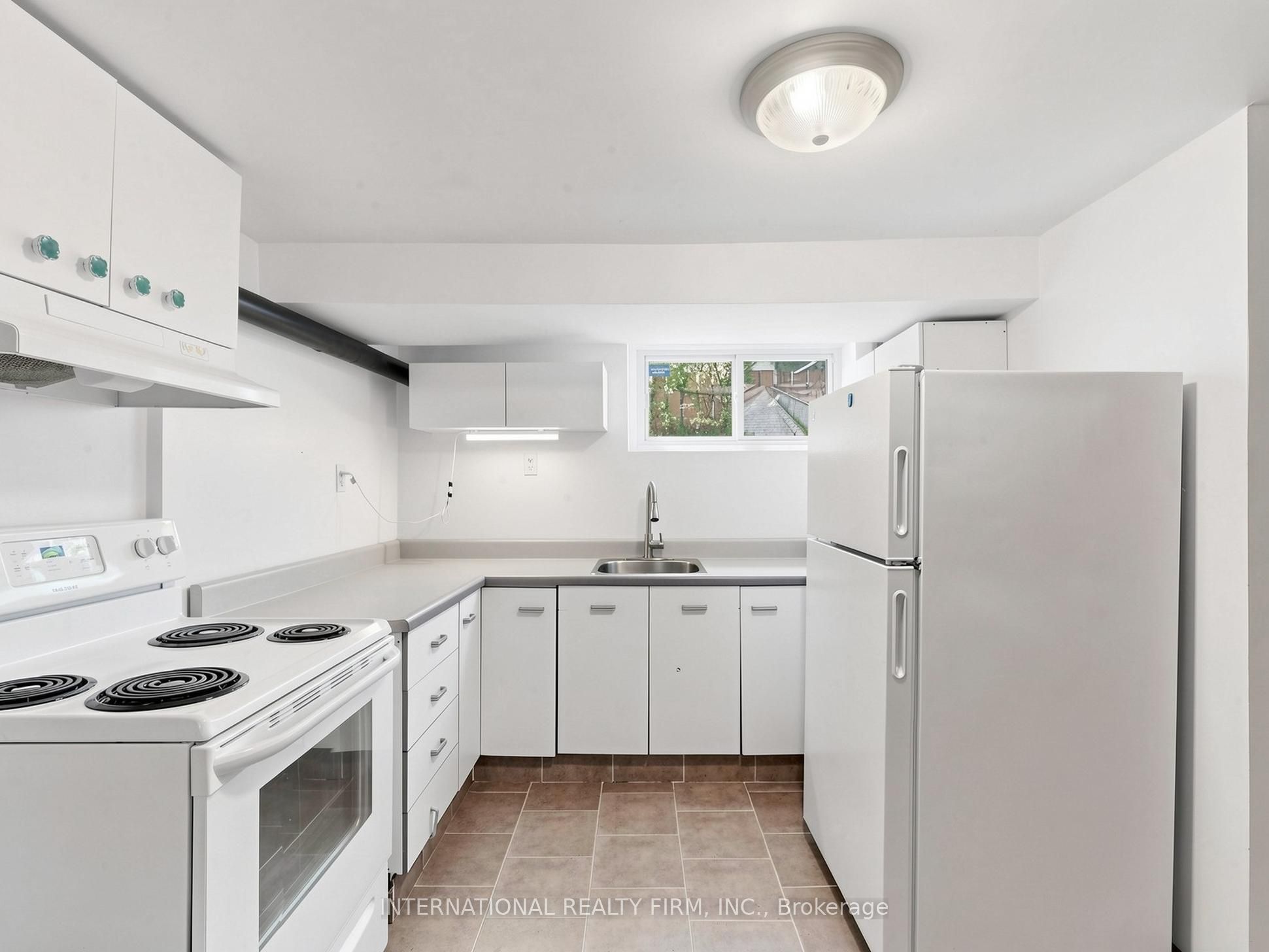 200 Burndale Avenue Property Photo 42