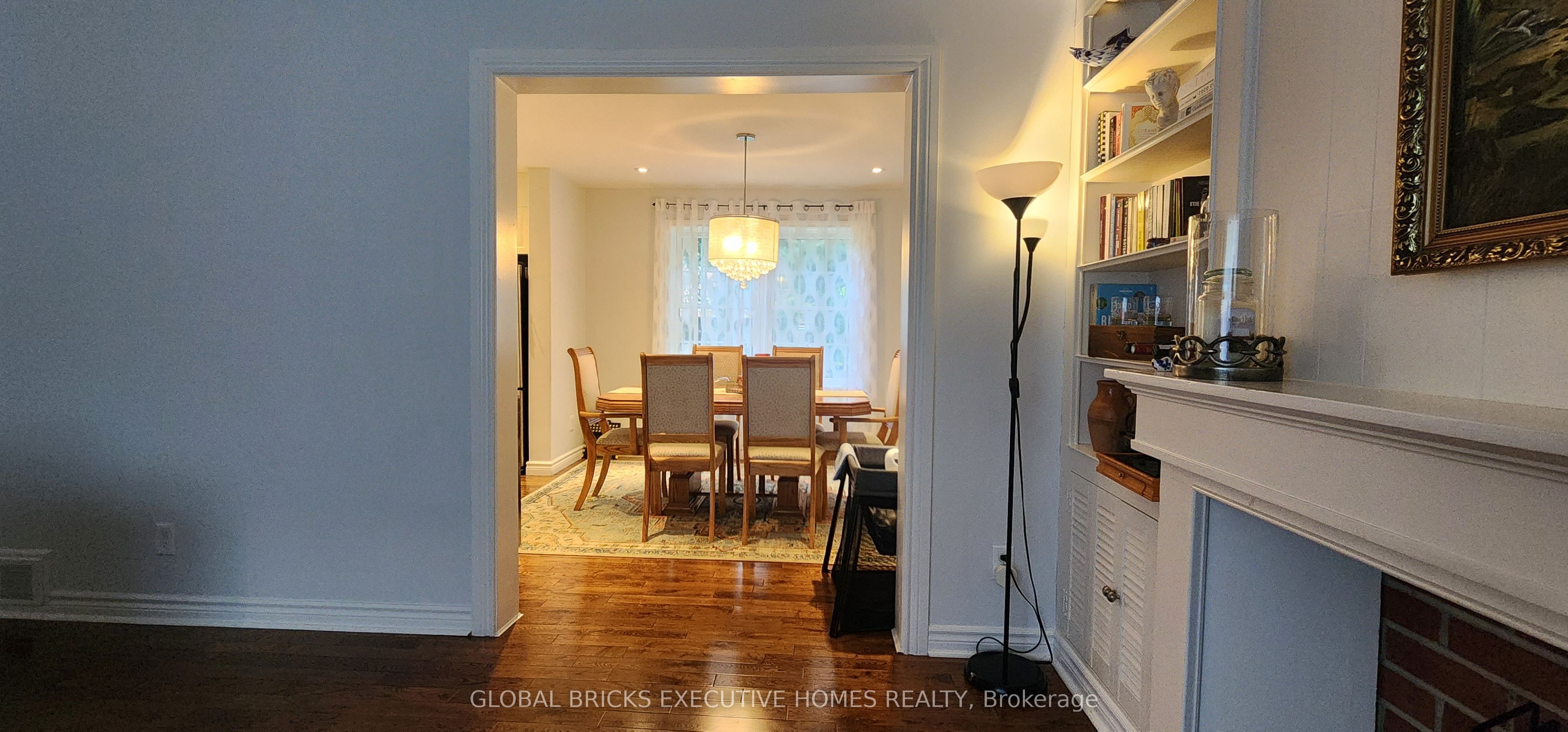 23 Whitefriars Drive Property Photo 6