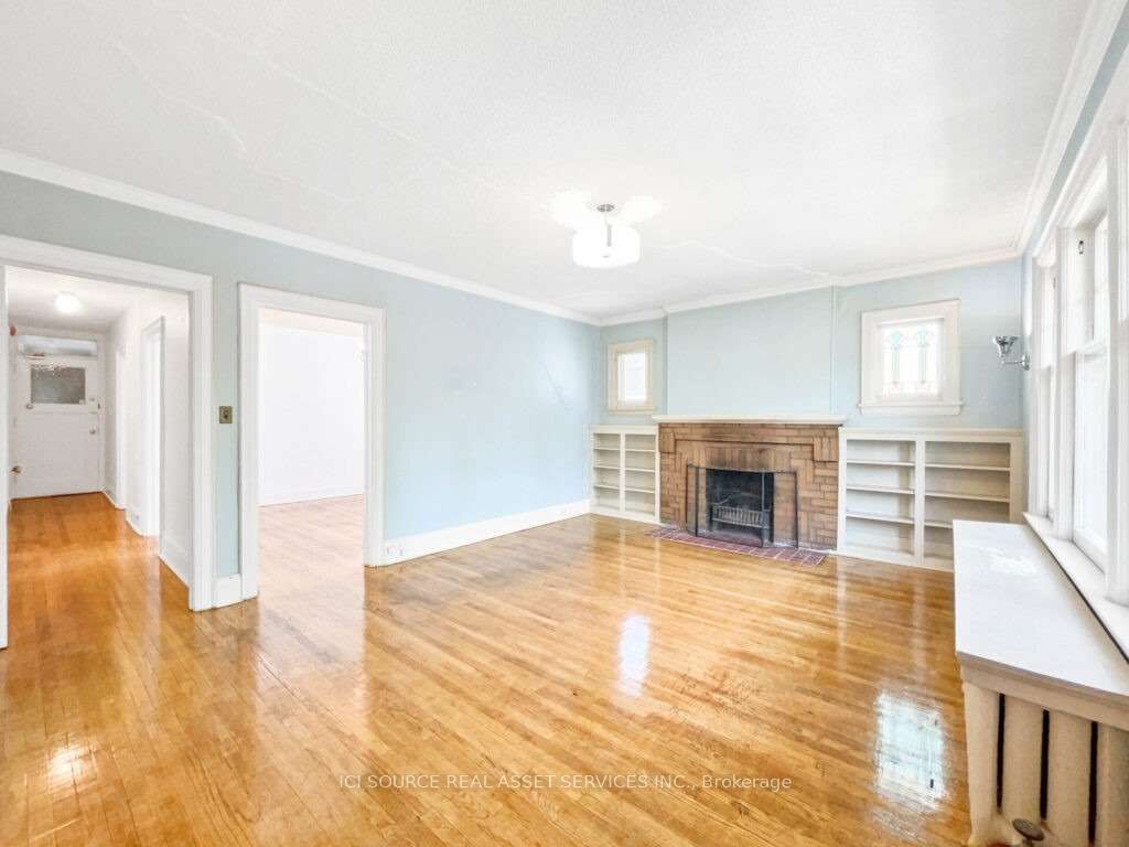 12 Kendal Avenue 5 Property Photo 9