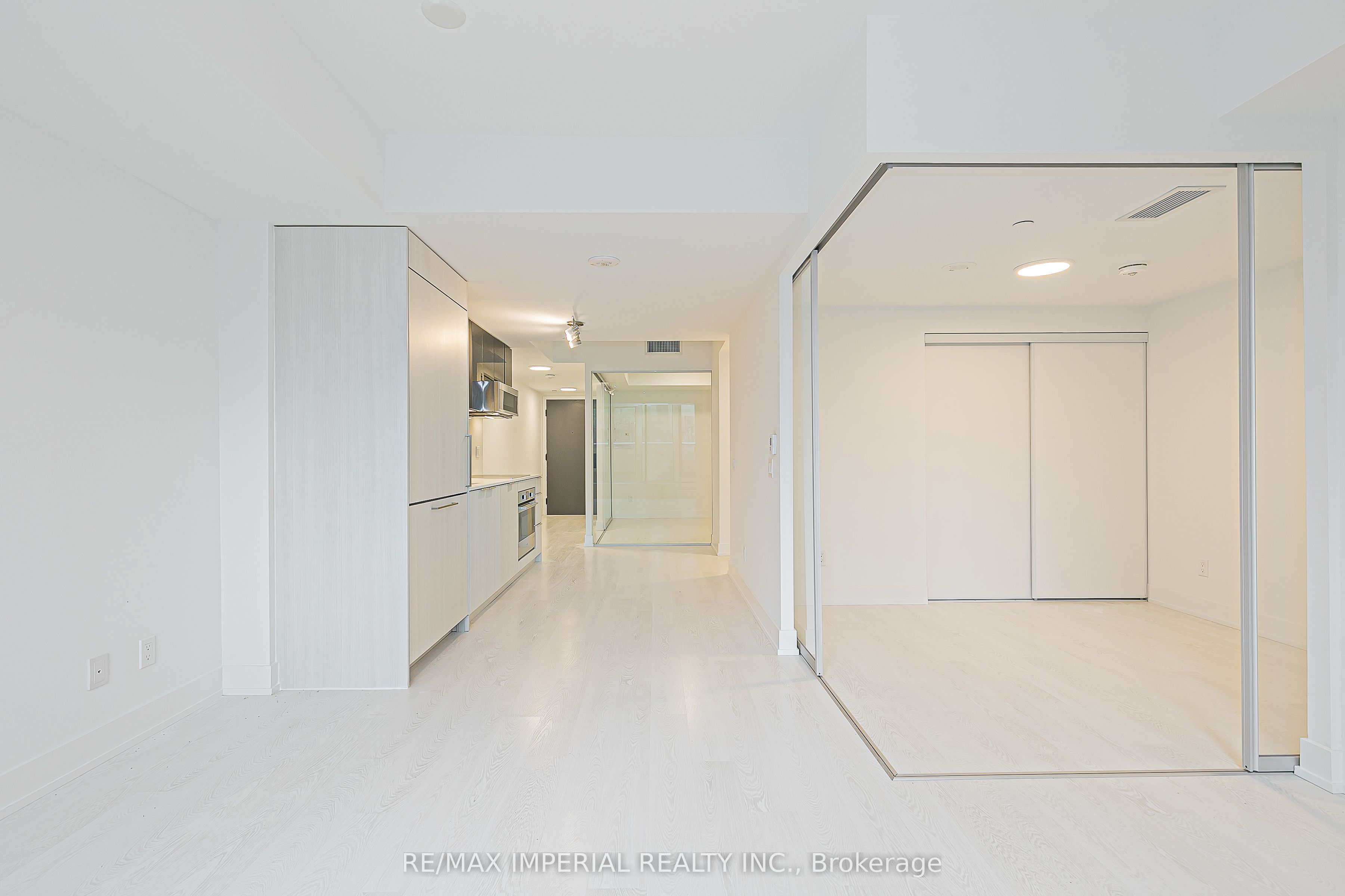 308 Jarvis Street 305 Property Photo 17