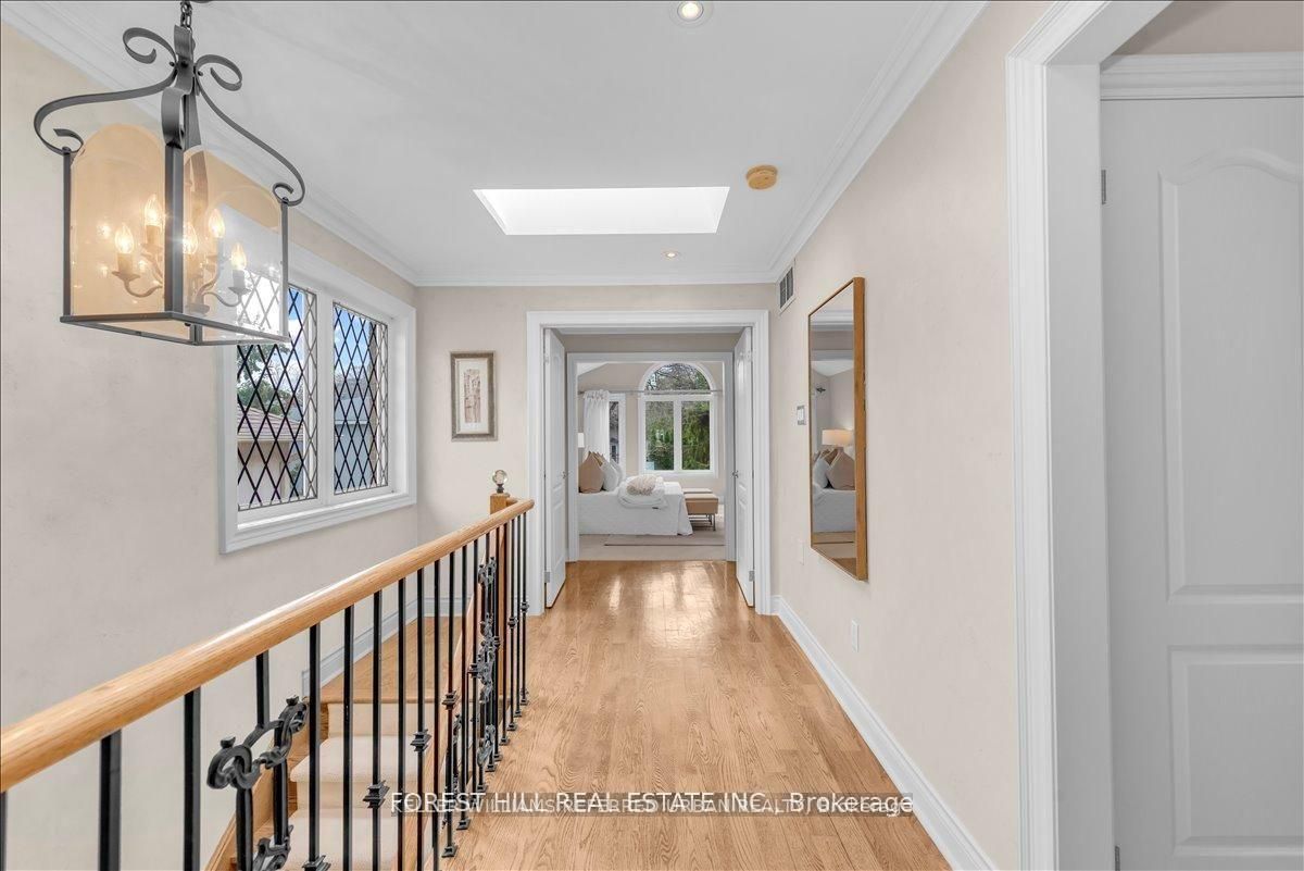 313 Broadway Avenue Property Photo 17