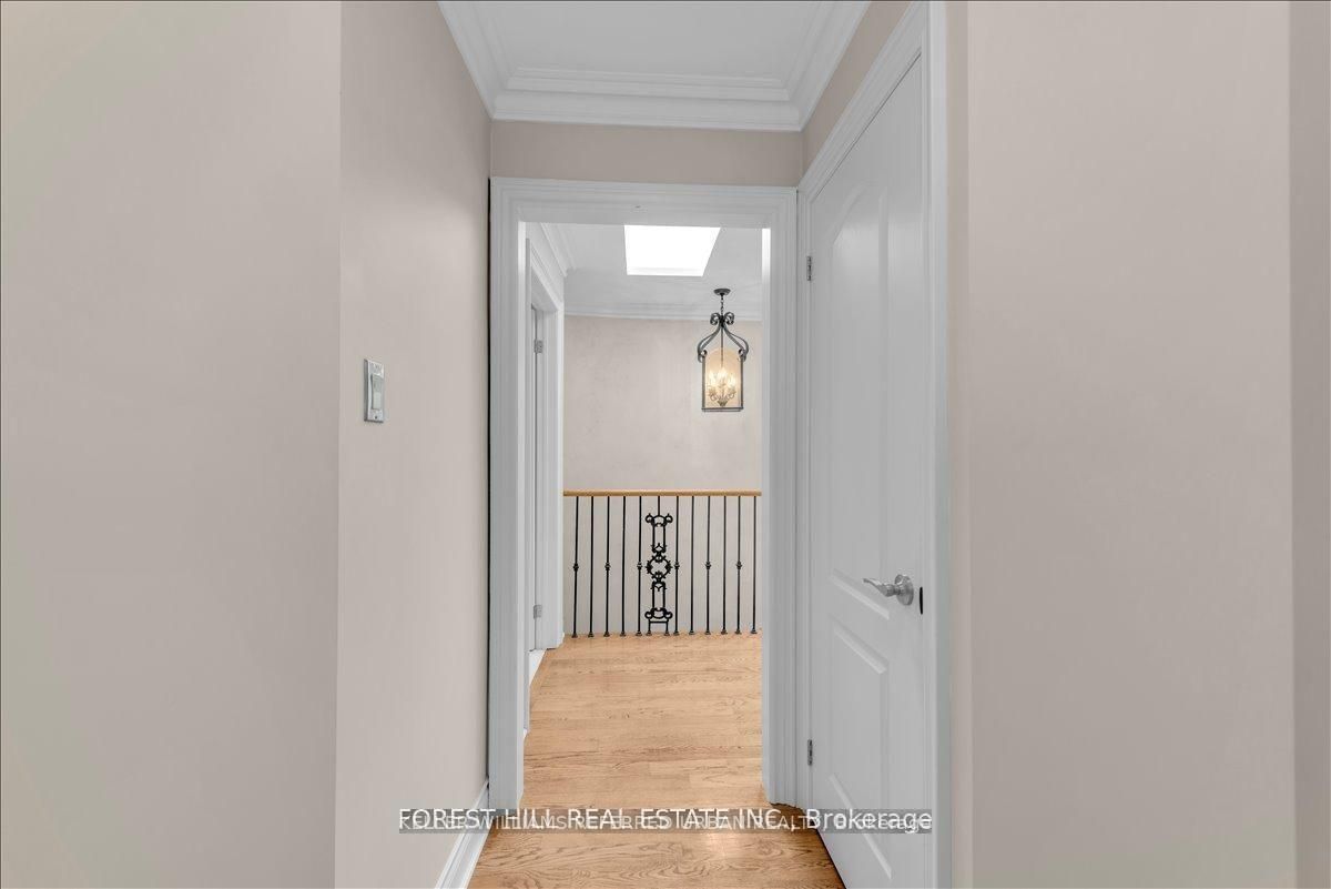 313 Broadway Avenue Property Photo 26
