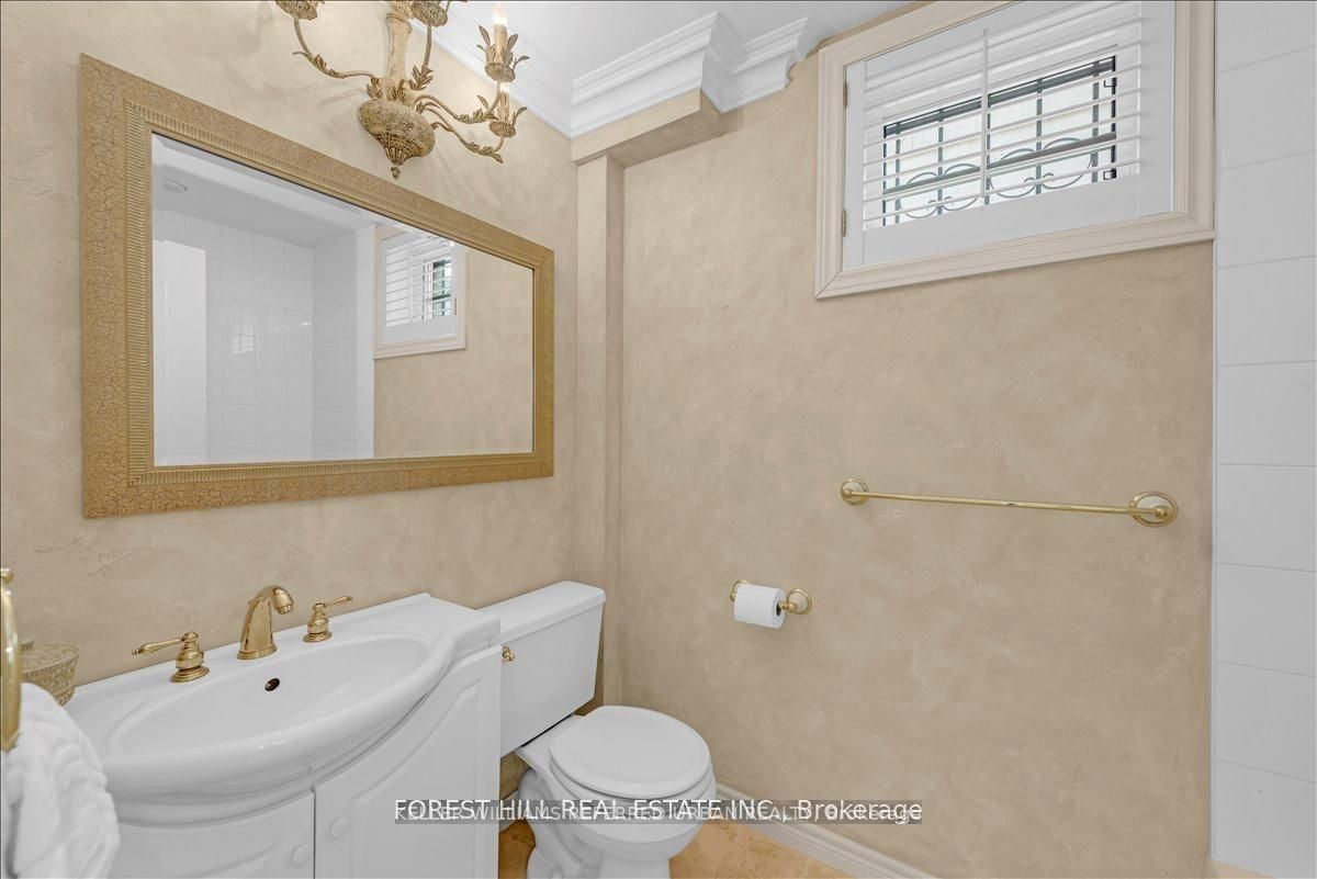 313 Broadway Avenue Property Photo 37