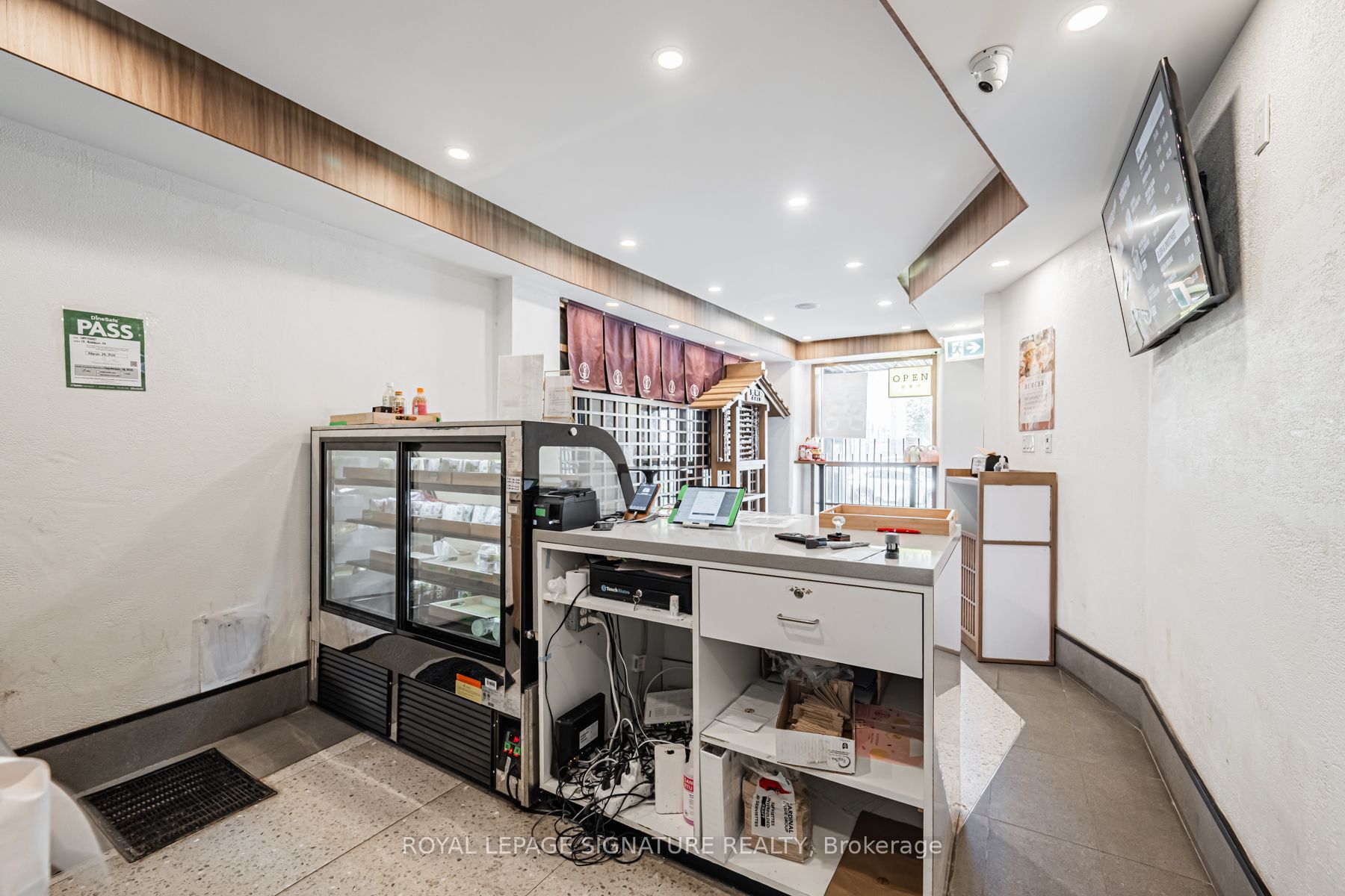 13 Baldwin Street Property Photo 11