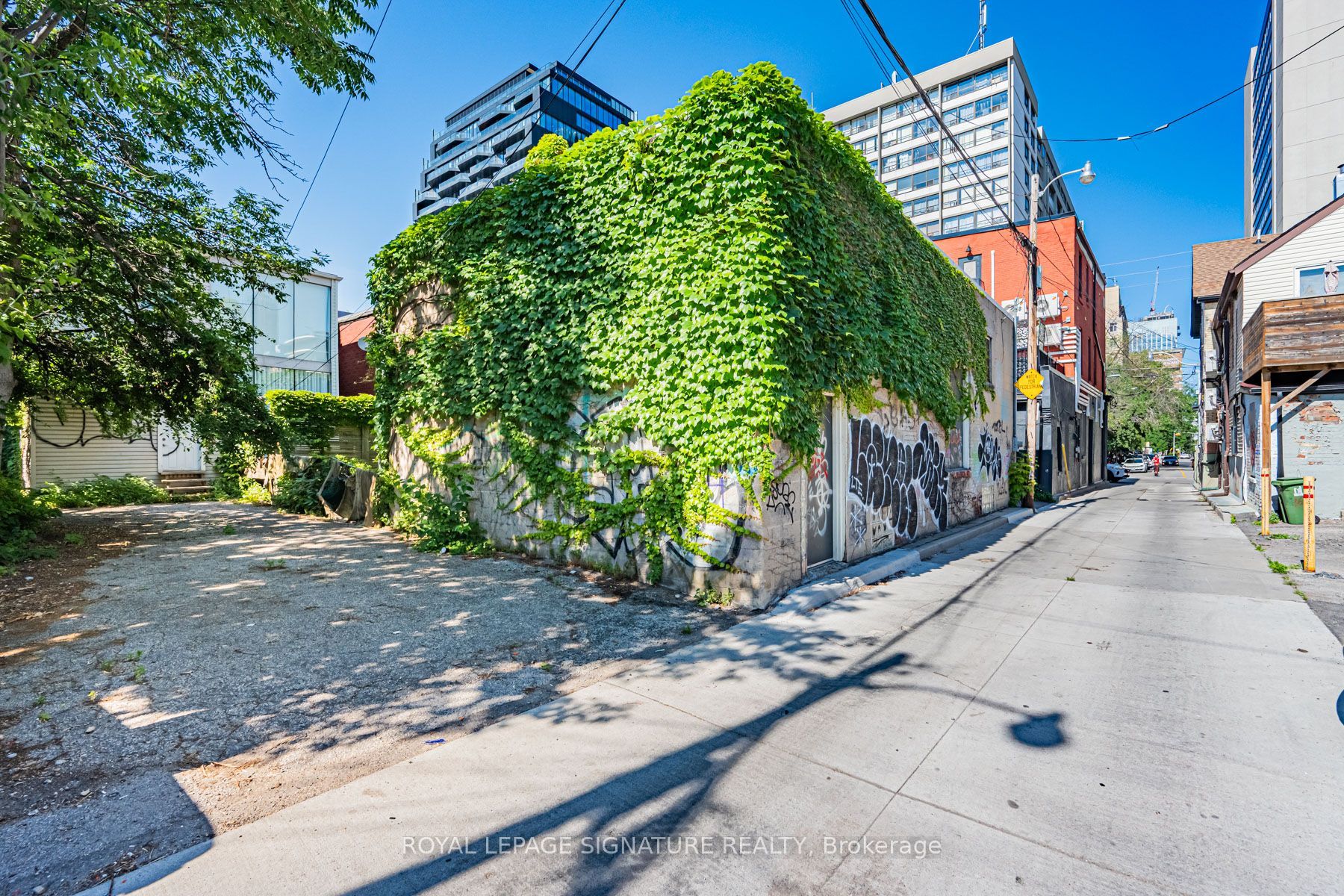 13 Baldwin Street Property Photo 30