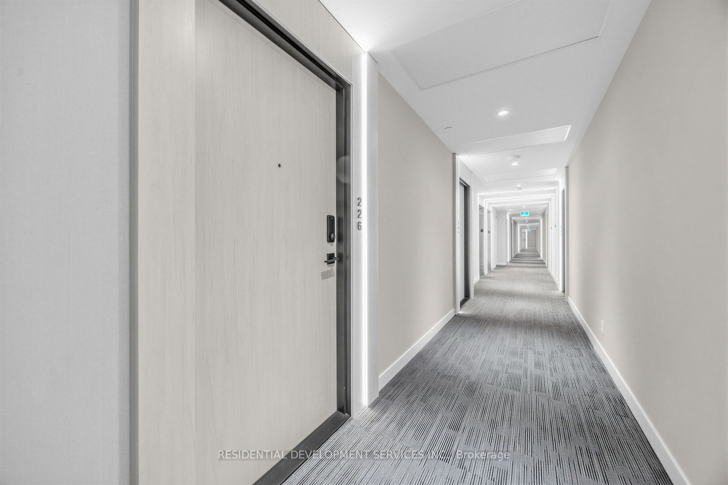 699 Sheppard Avenue E 226 Property Photo 2