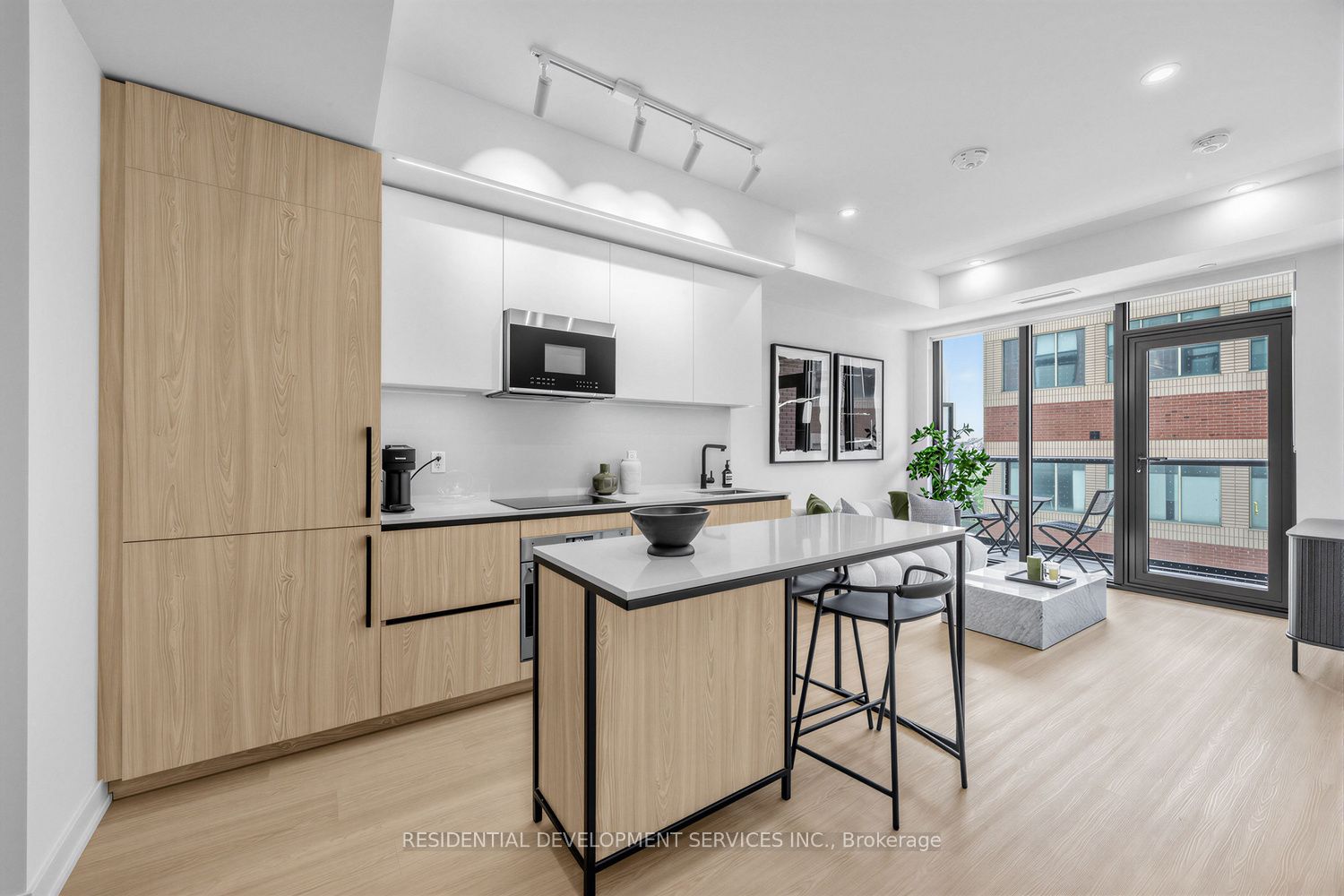 699 Sheppard Avenue E 226 Property Photo 7