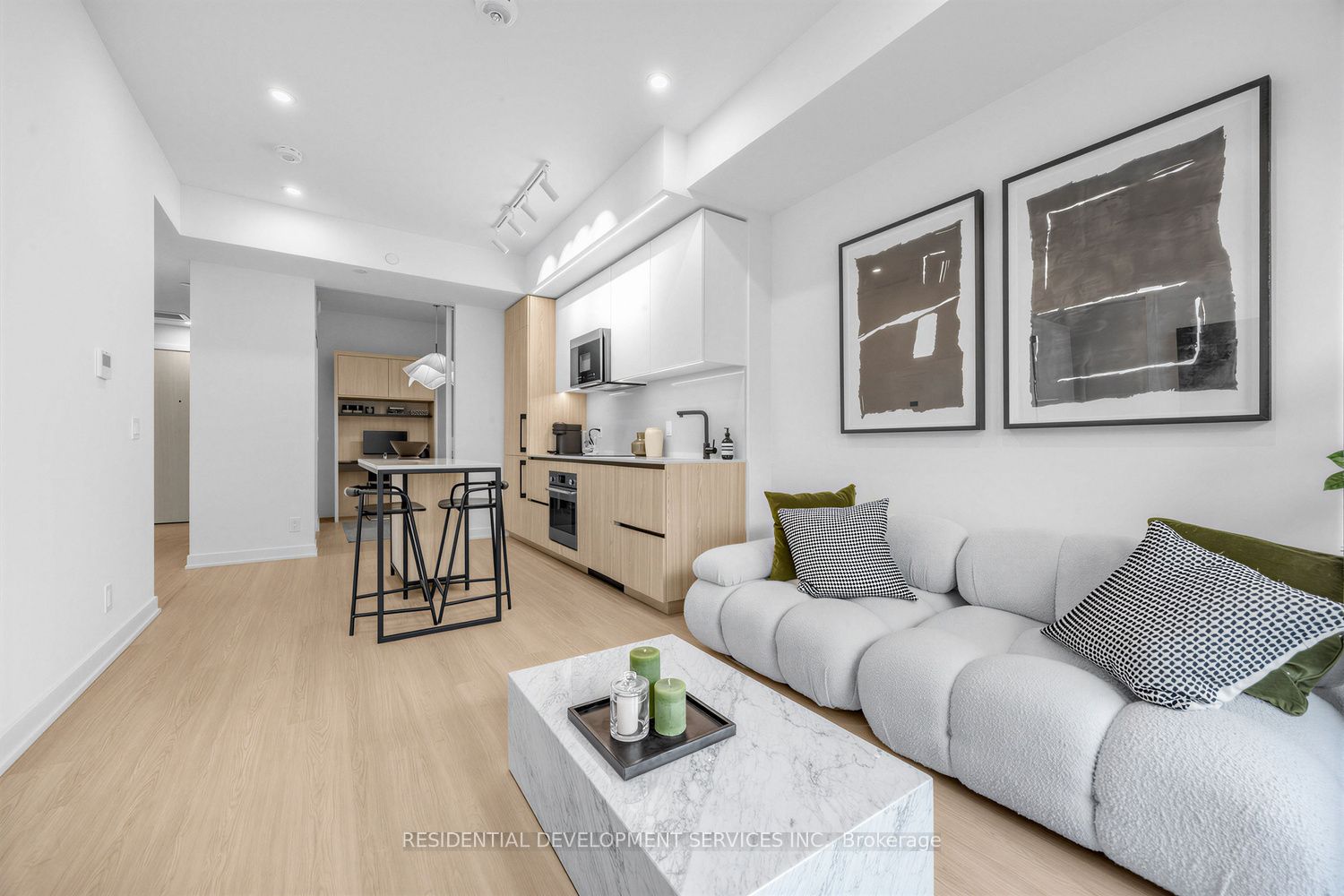699 Sheppard Avenue E 226 Property Photo 15