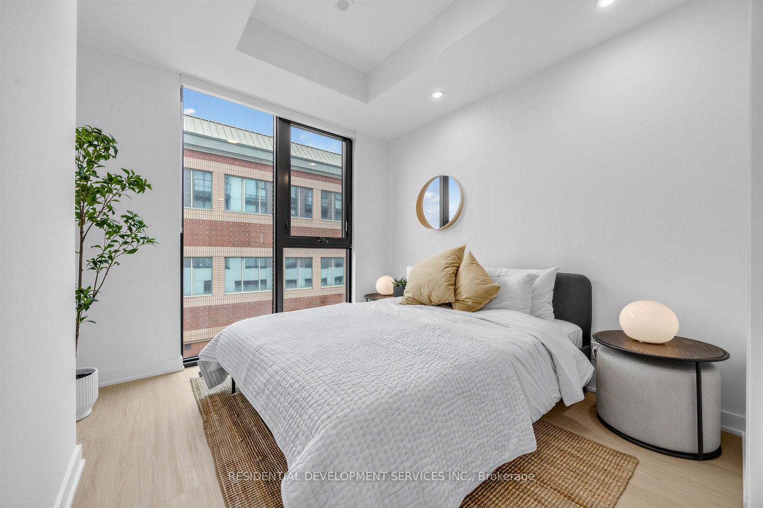 699 Sheppard Avenue E 226 Property Photo 19