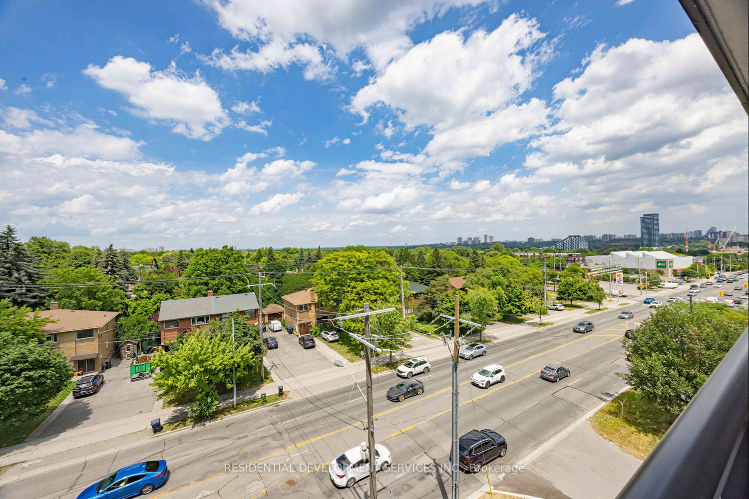 699 Sheppard Avenue E 619 Property Photo 26