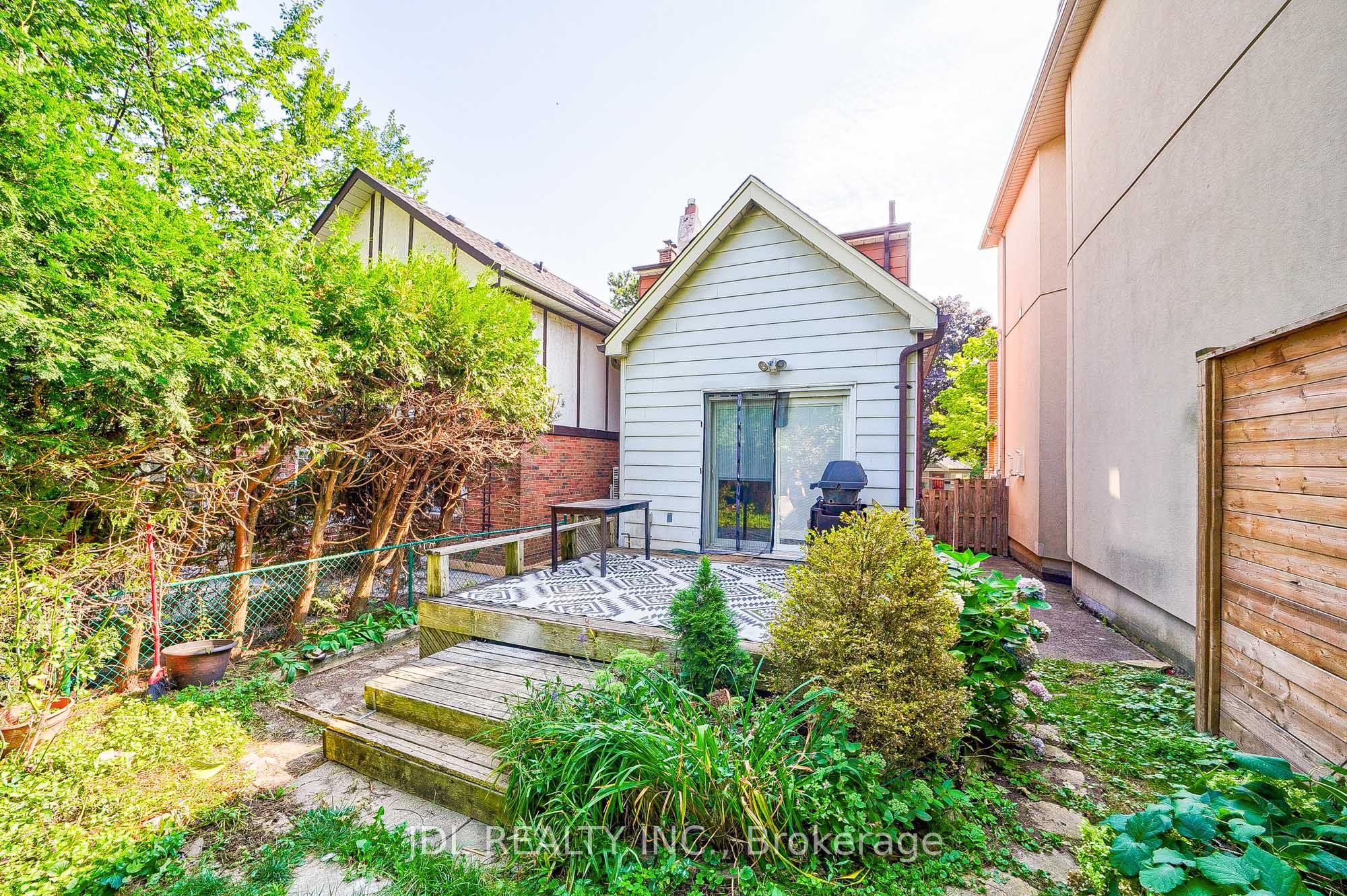 150 Banff Road Bsmt Property Photo 15