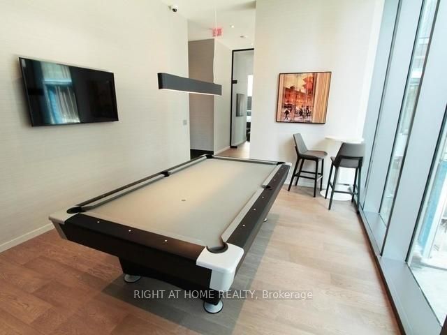 42 Charles Street E 3408 Property Photo 13