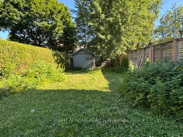 77 St Germain Avenue Property Photo 4