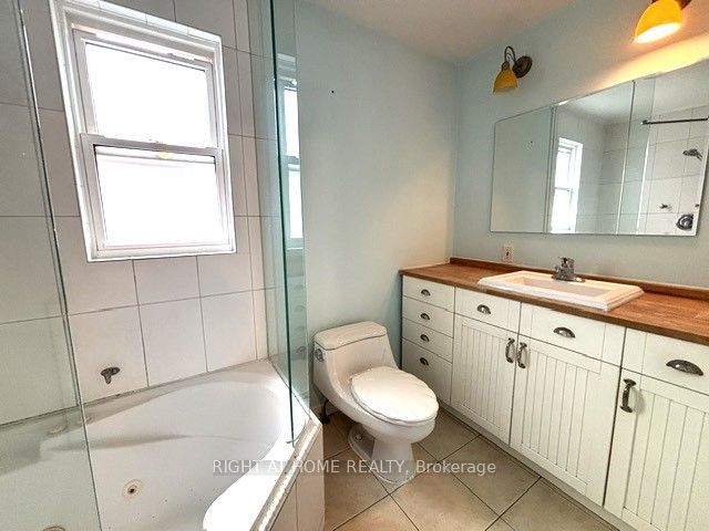 77 St Germain Avenue Property Photo 18