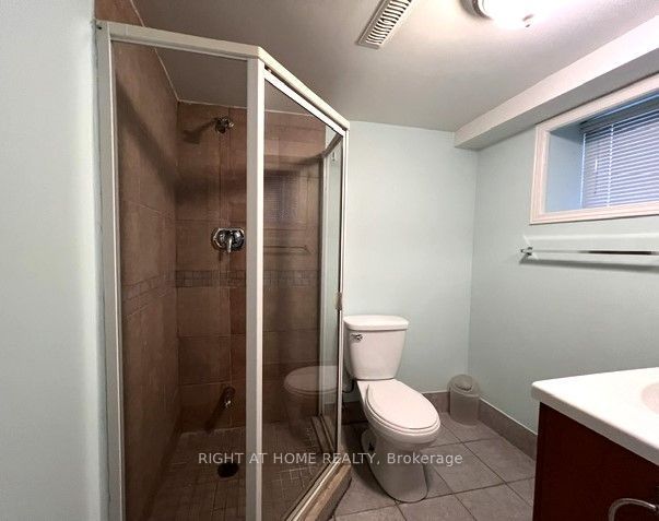 77 St Germain Avenue Property Photo 25