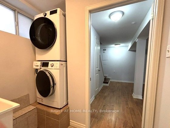 77 St Germain Avenue Property Photo 26