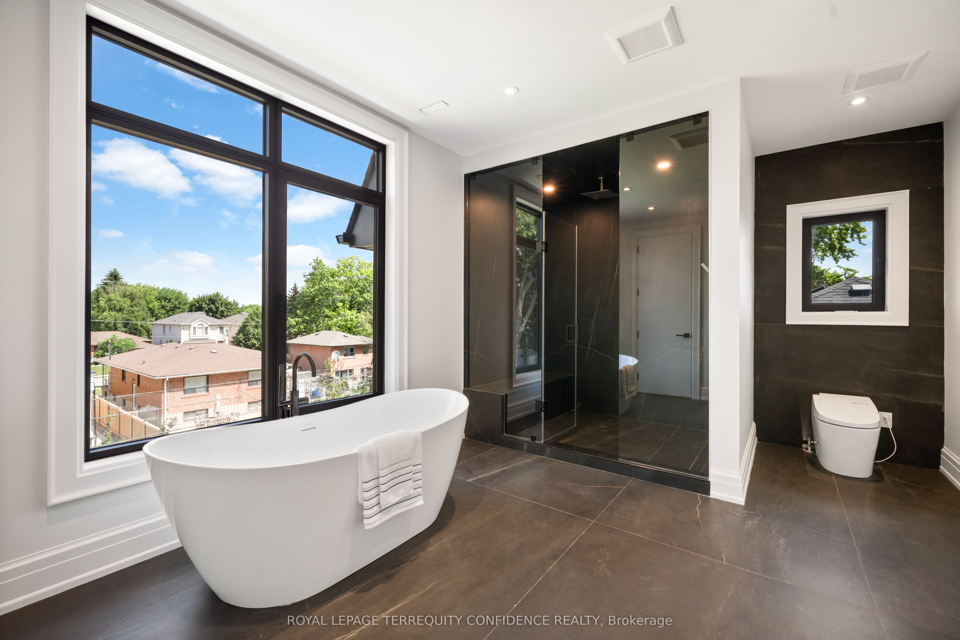 272 Horsham Avenue Property Photo 25