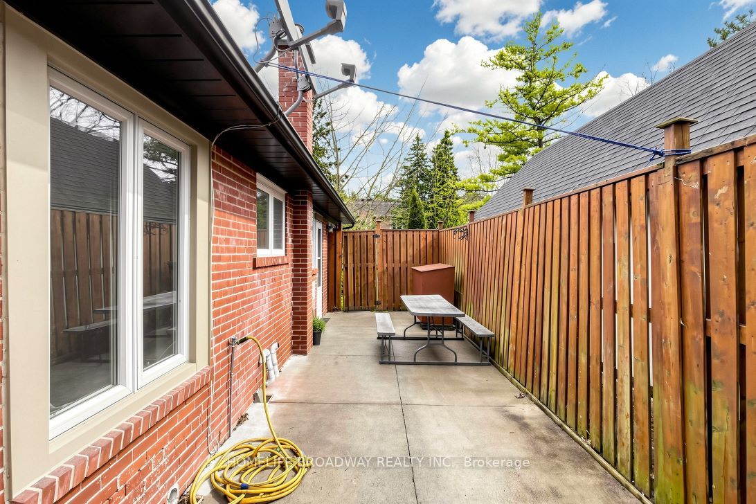 36 Bradgate Road Property Photo 39