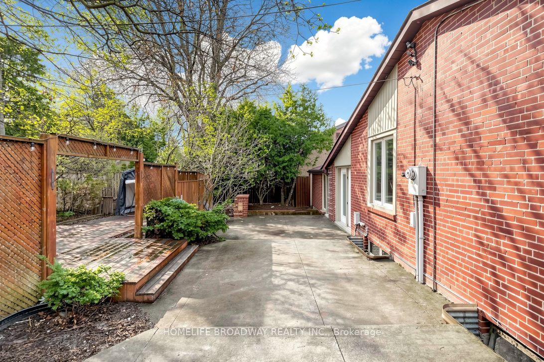 36 Bradgate Road Property Photo 45