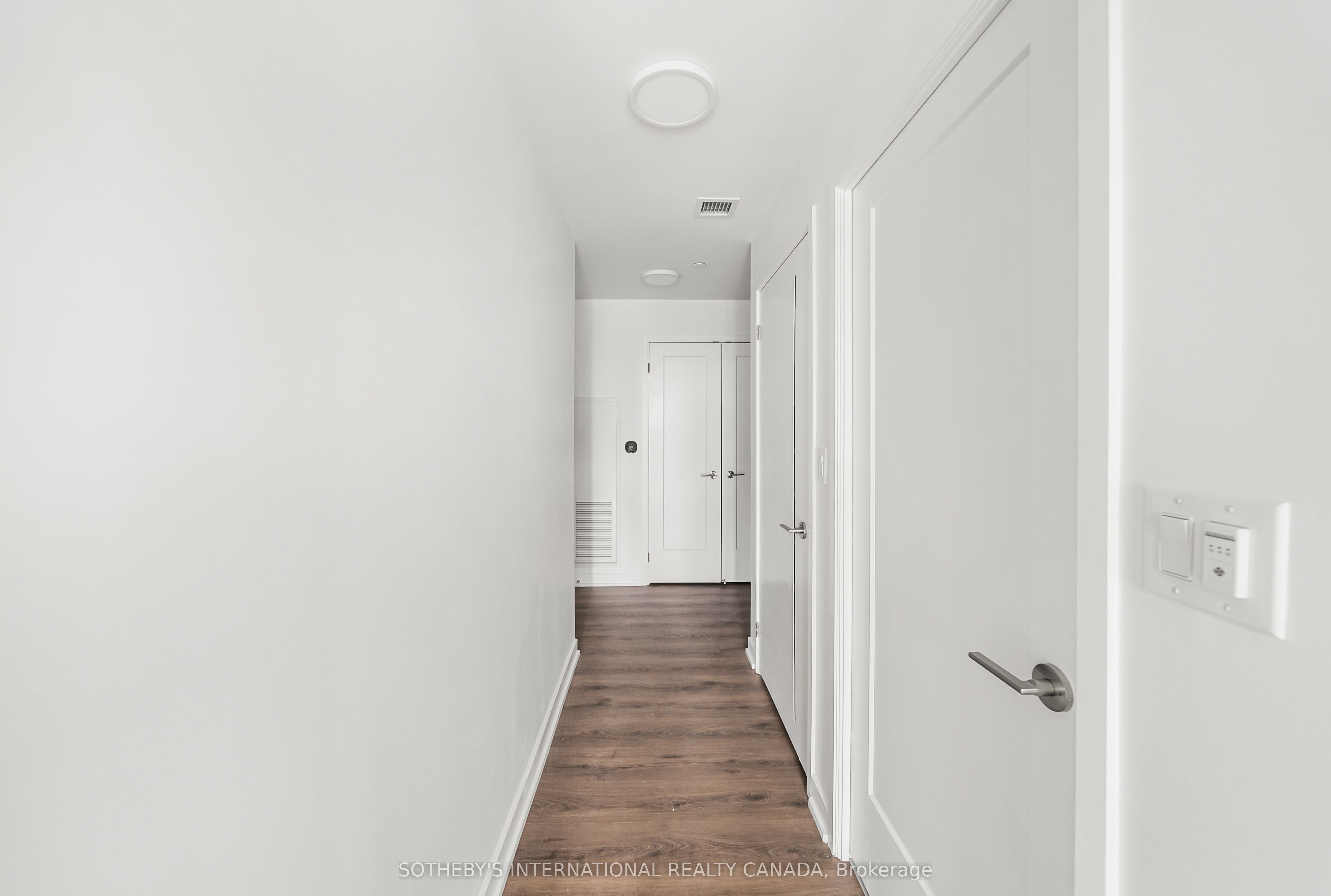 88 Bathurst Street 1417 Property Photo 9