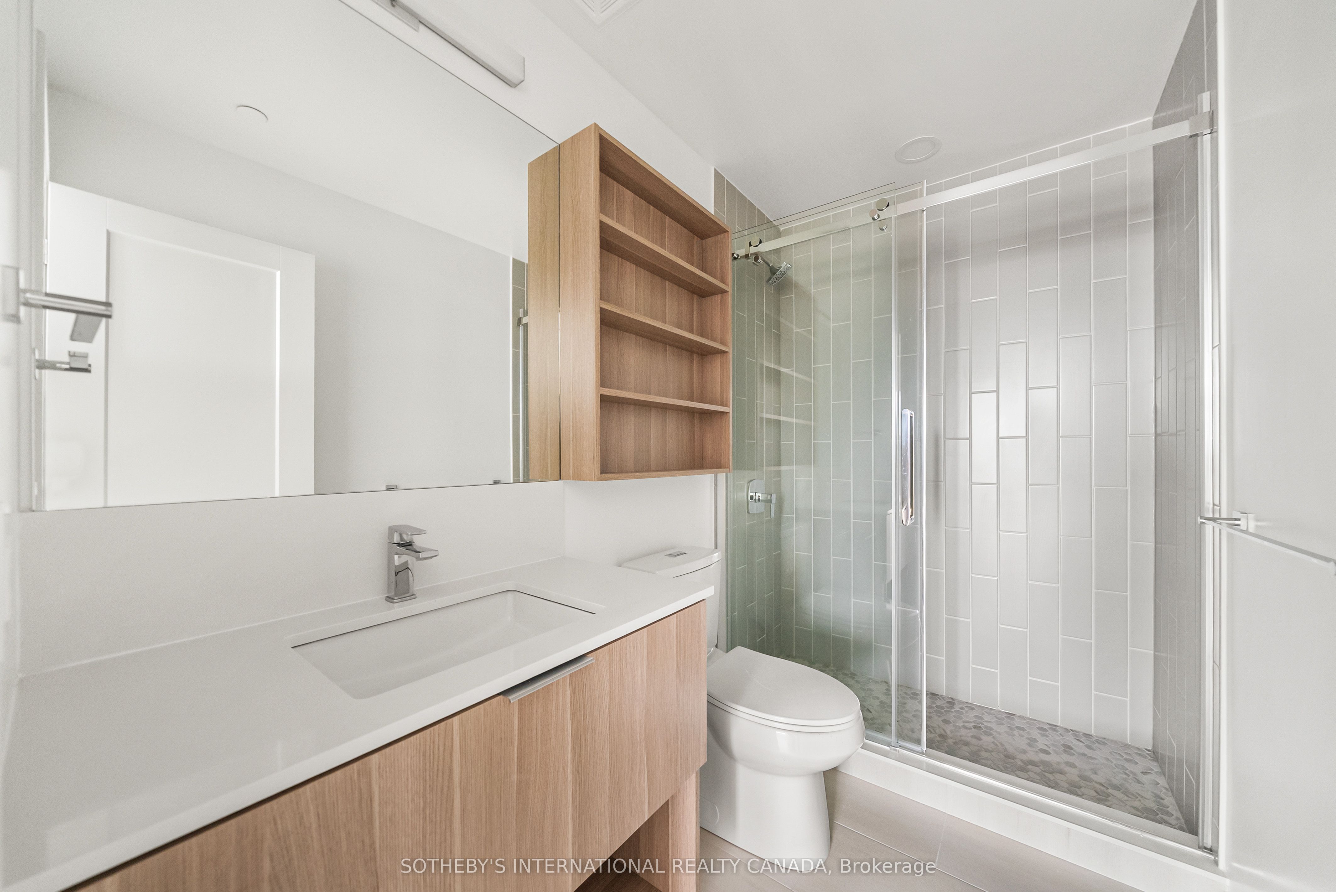 88 Bathurst Street 1417 Property Photo 15