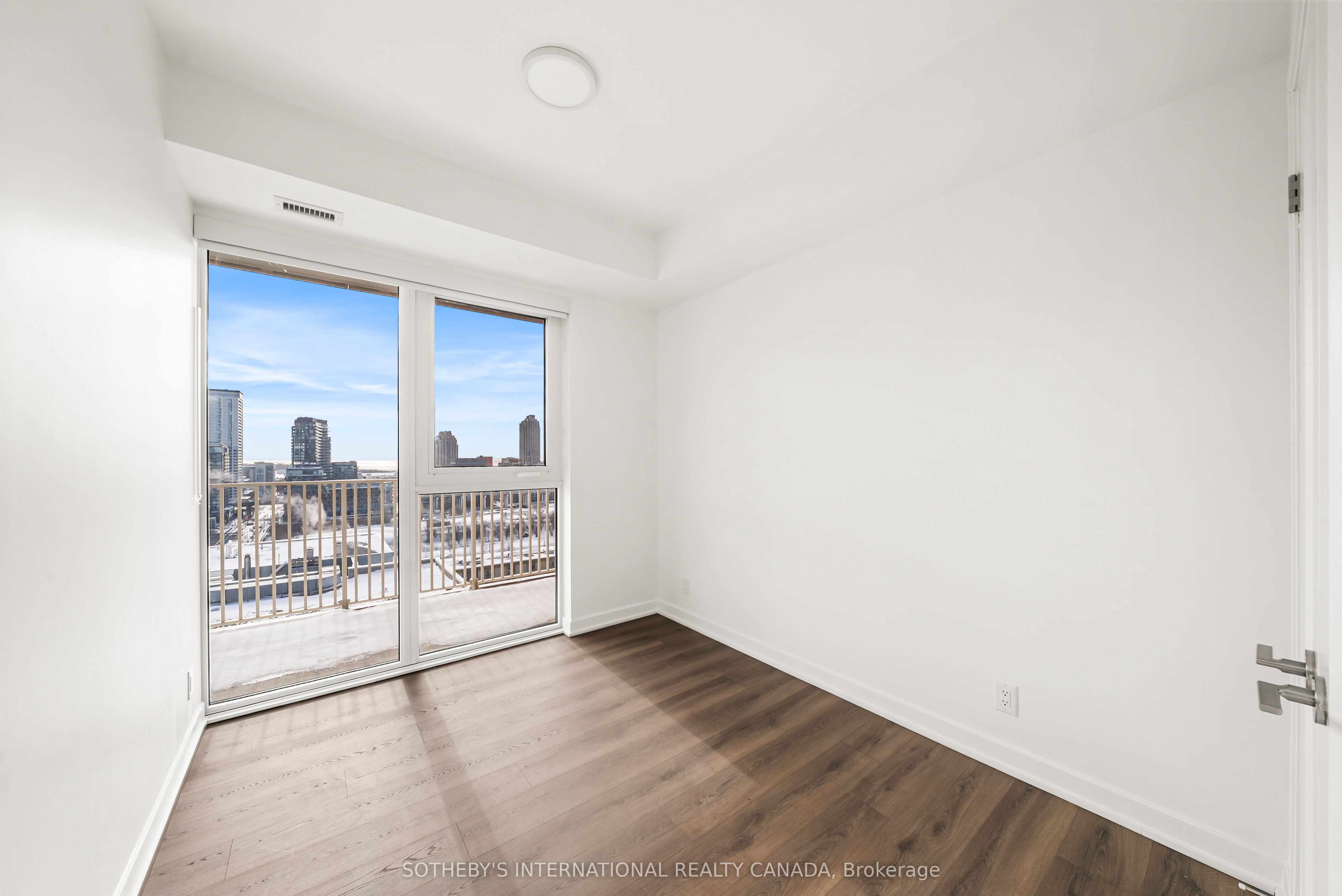 88 Bathurst Street 1417 Property Photo 19