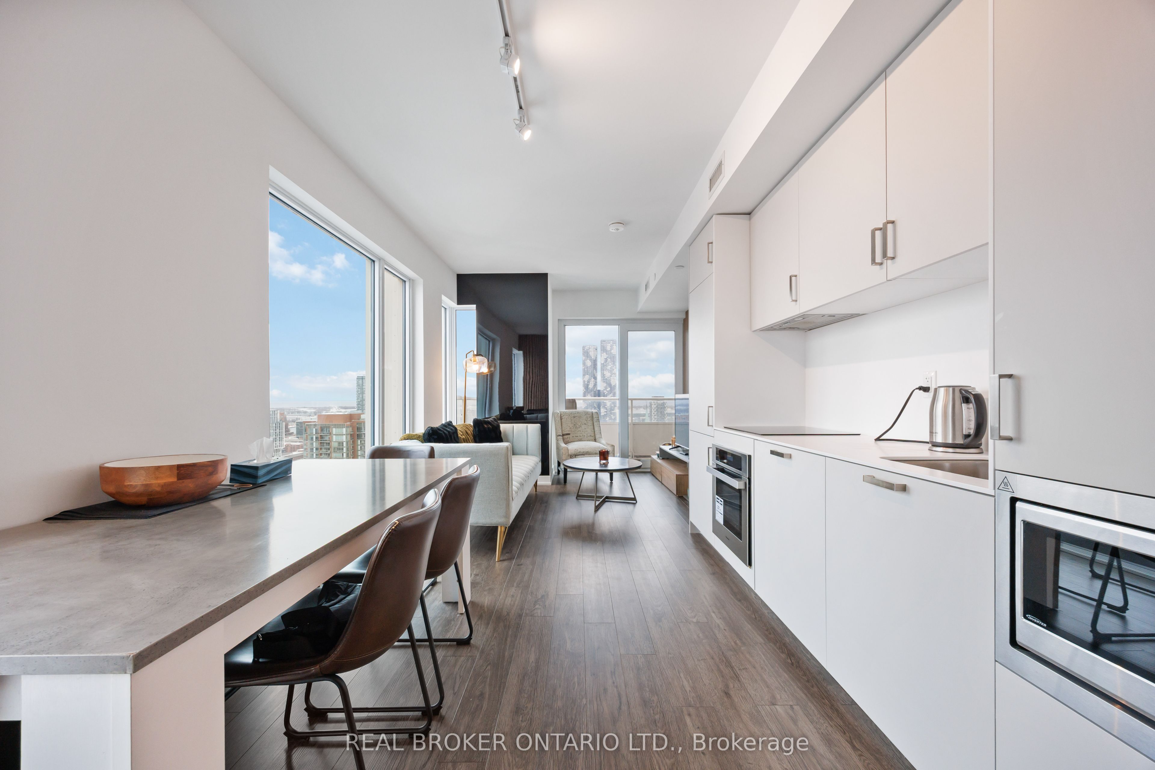 88 Queen Street Property Photo 10